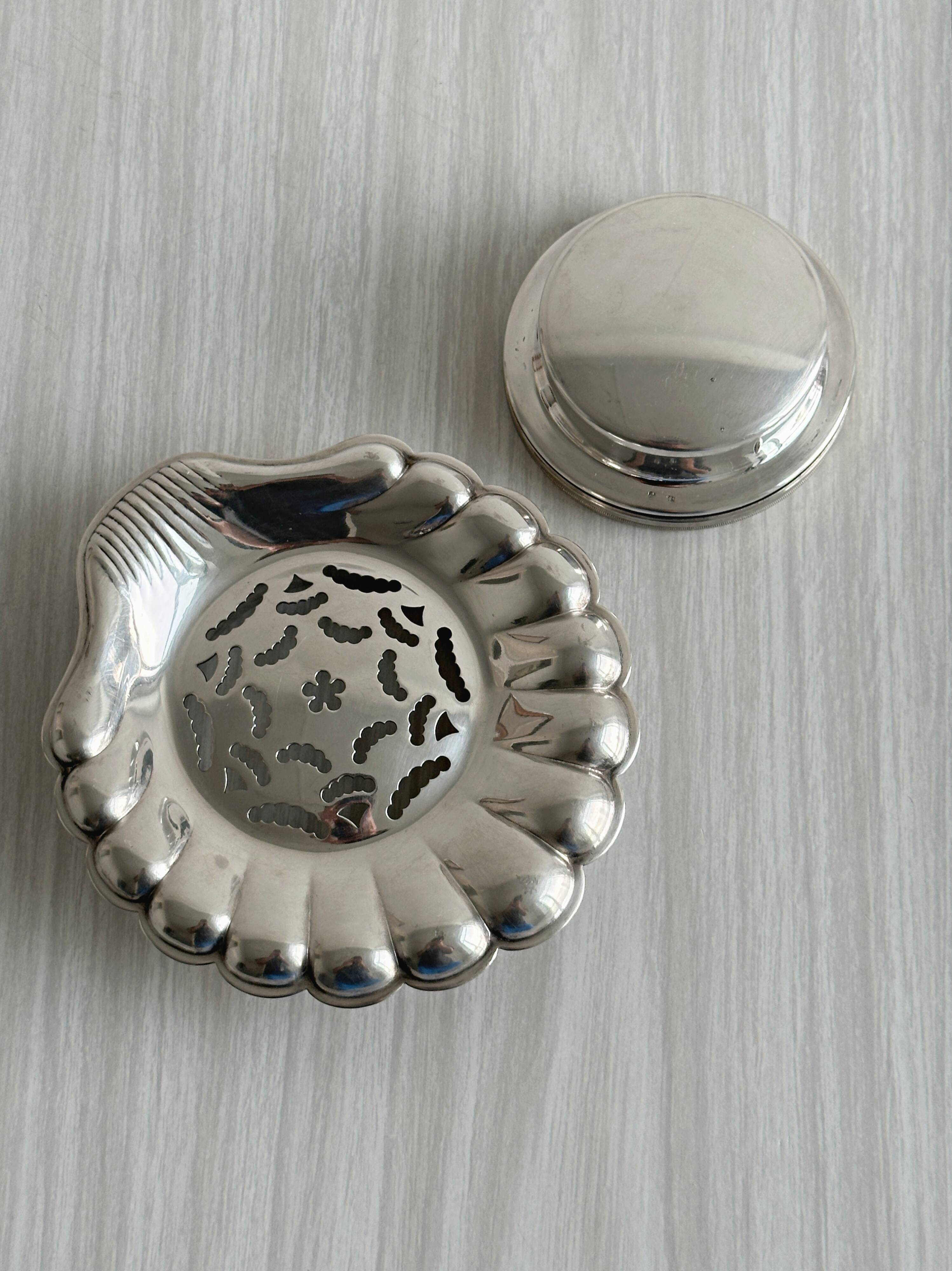 Silver-plated butter dish