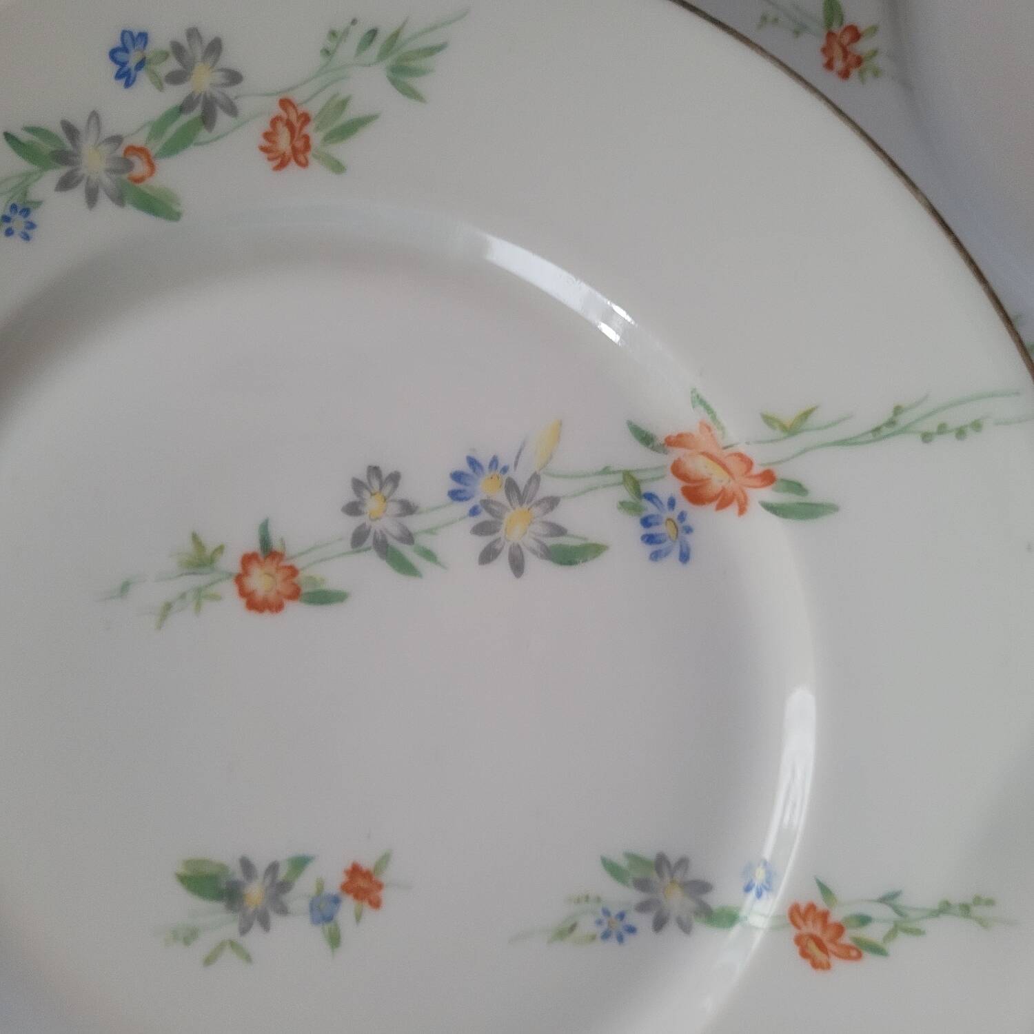 8 flat plates Limoges 60s