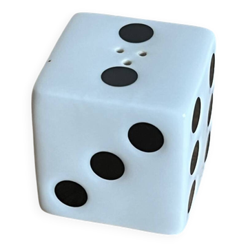 Salière dé à jouer