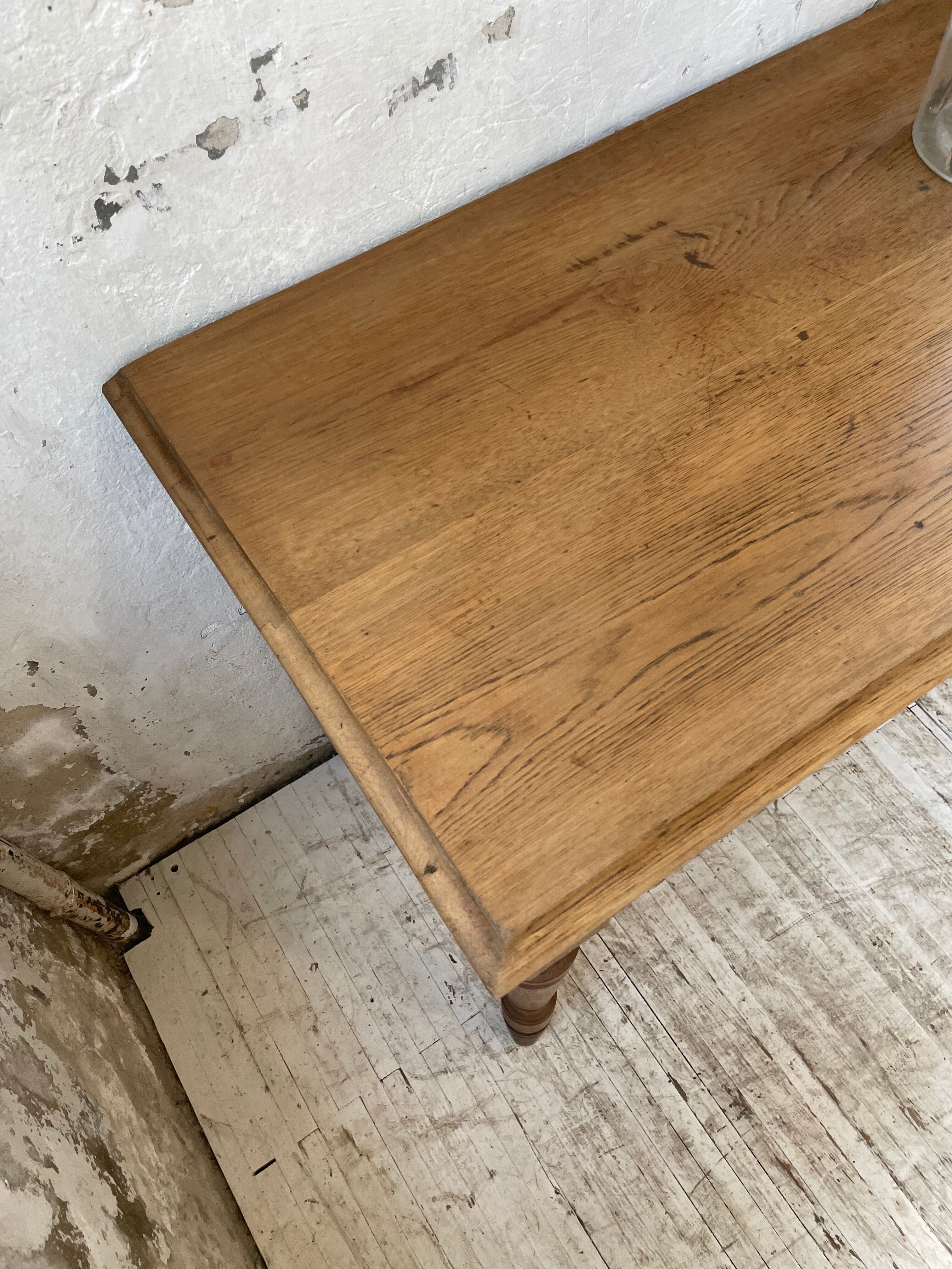 Oak table console