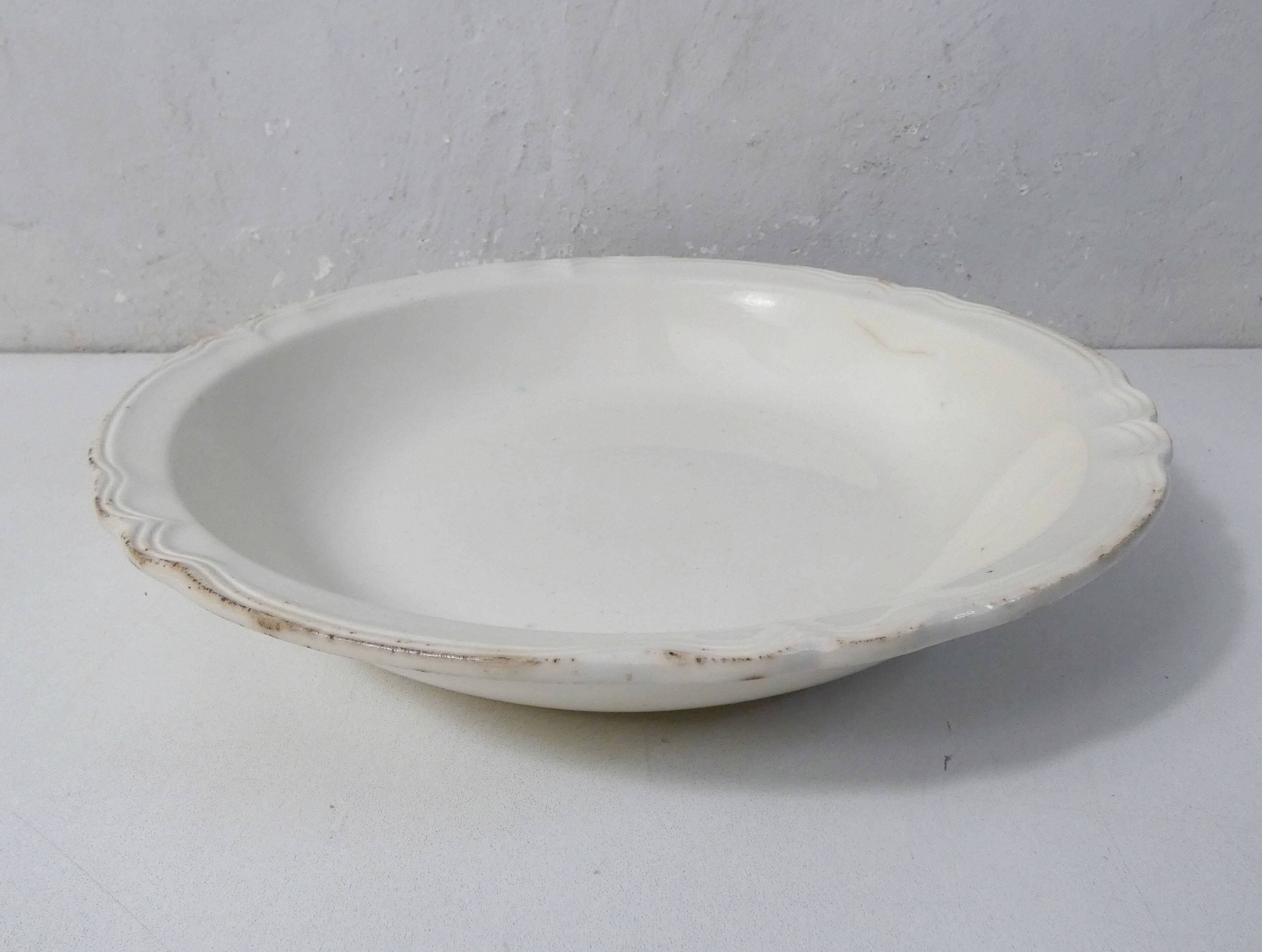 large deep vegetable dish Digoin Sarreguemines cream white