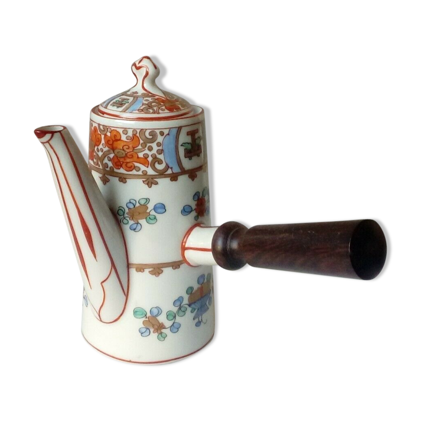 Mehun porcelain chocolate maker
