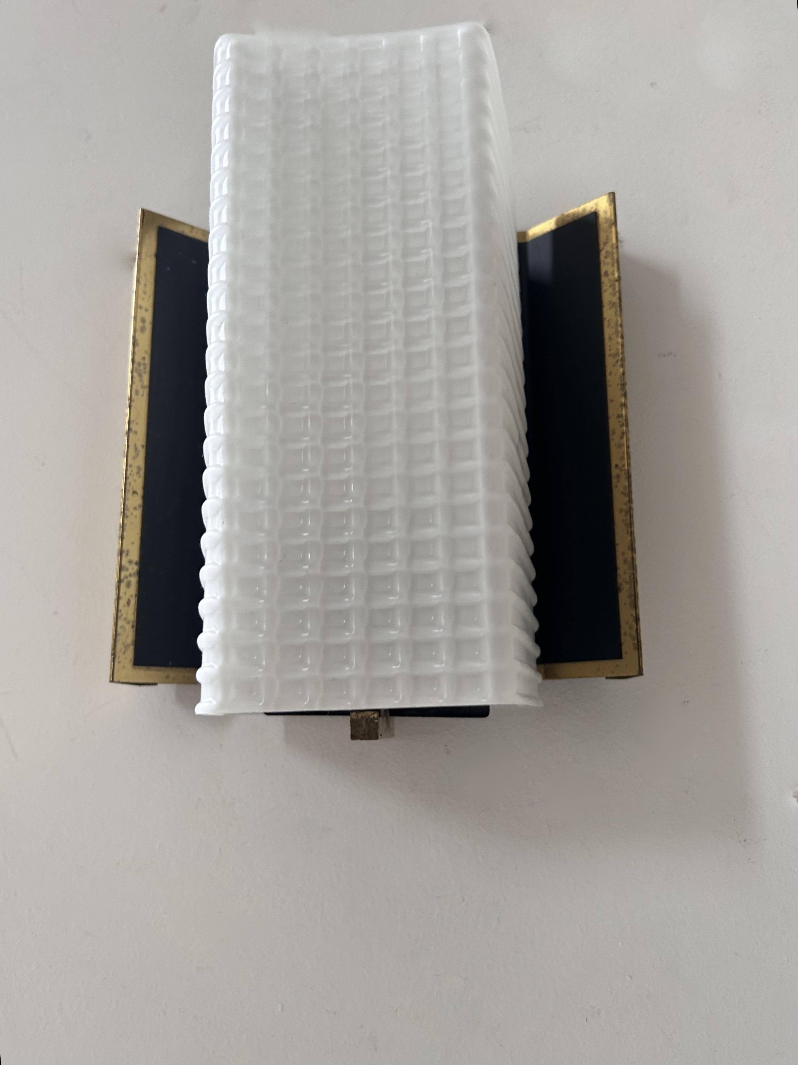 Vintage wall lamp, opaline and brass, France 1950