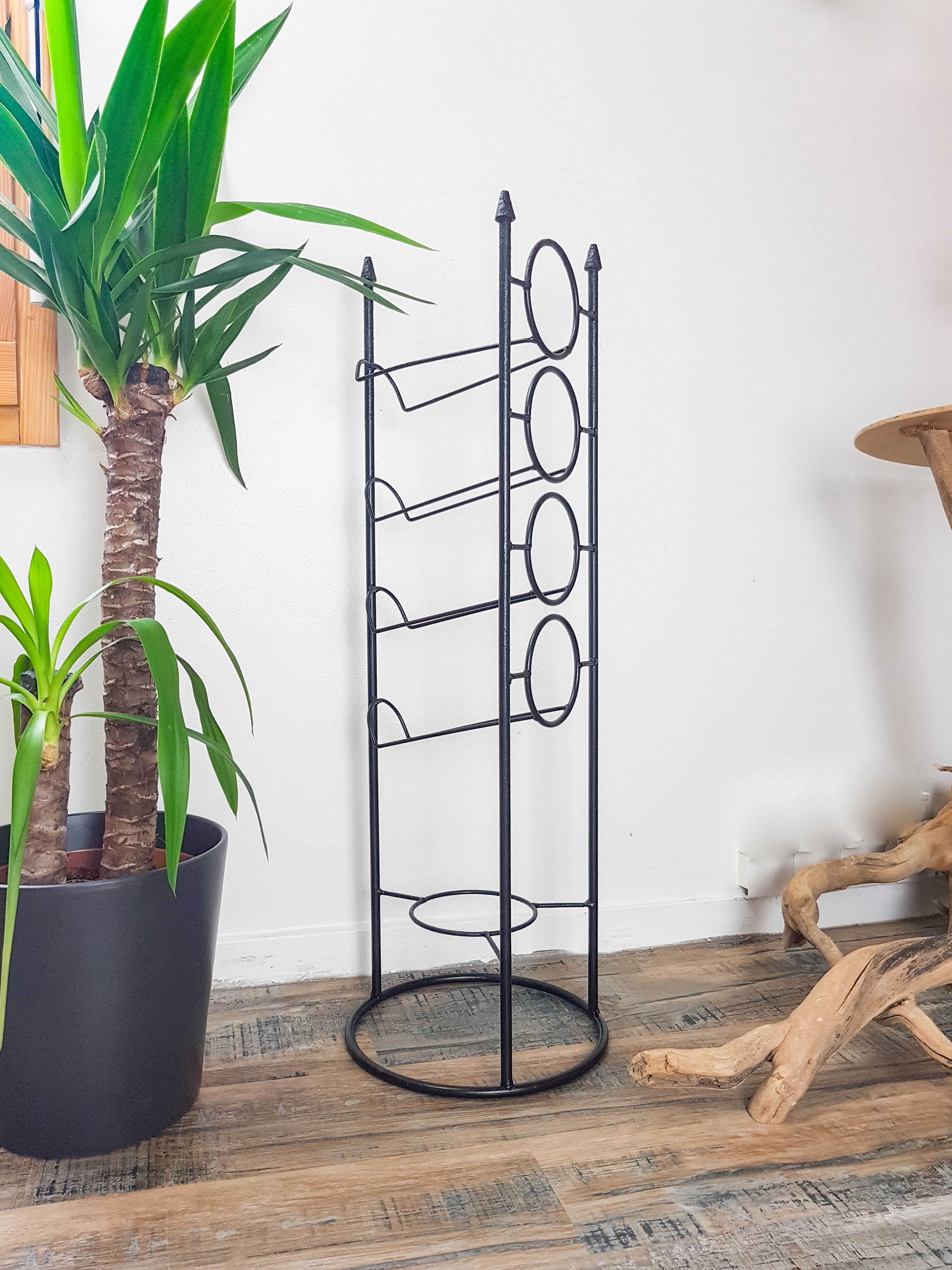 Wrought iron bottle holder