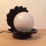 Black ceramic shell lamp and opaline pearl