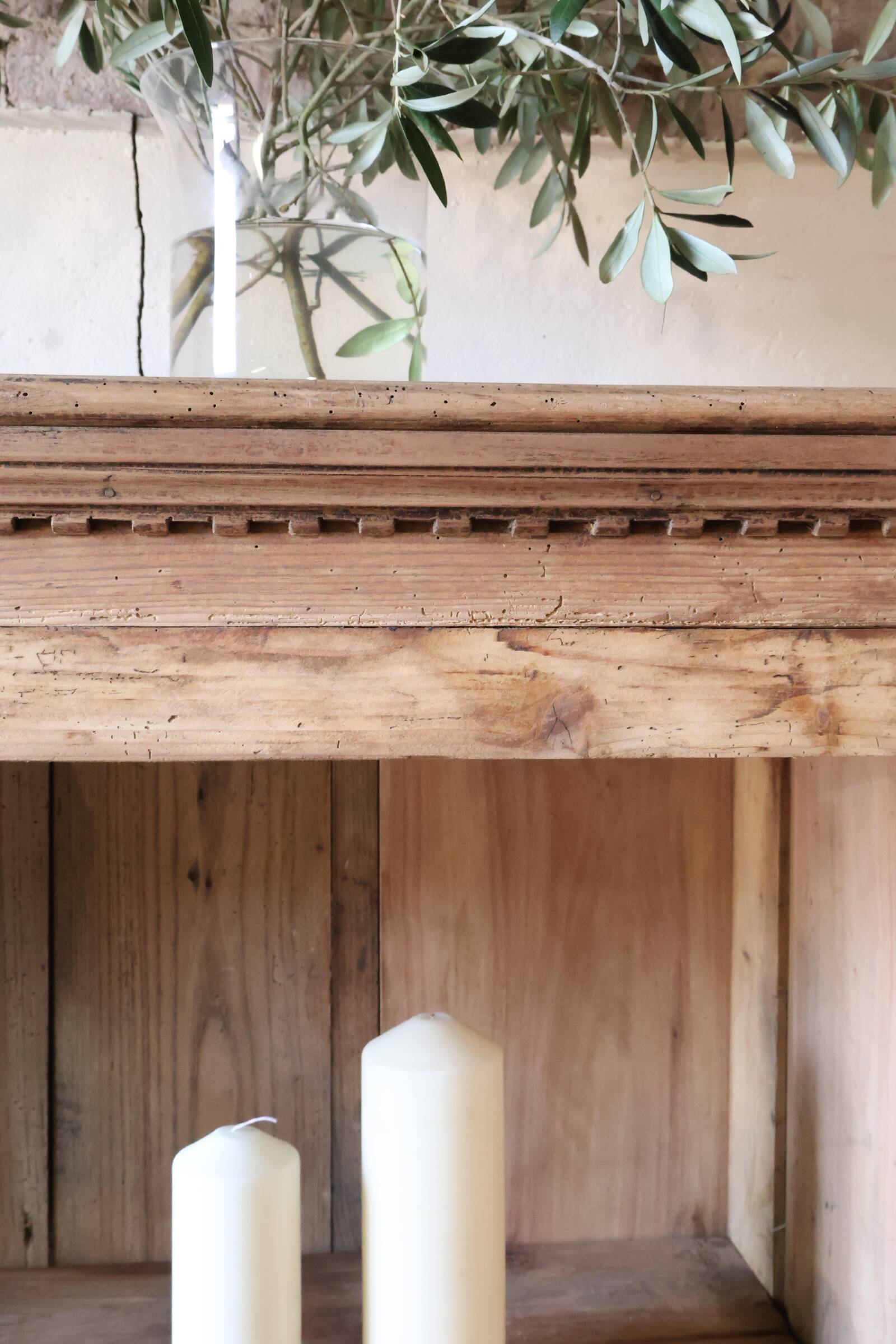 Antique display cabinet (renovated)