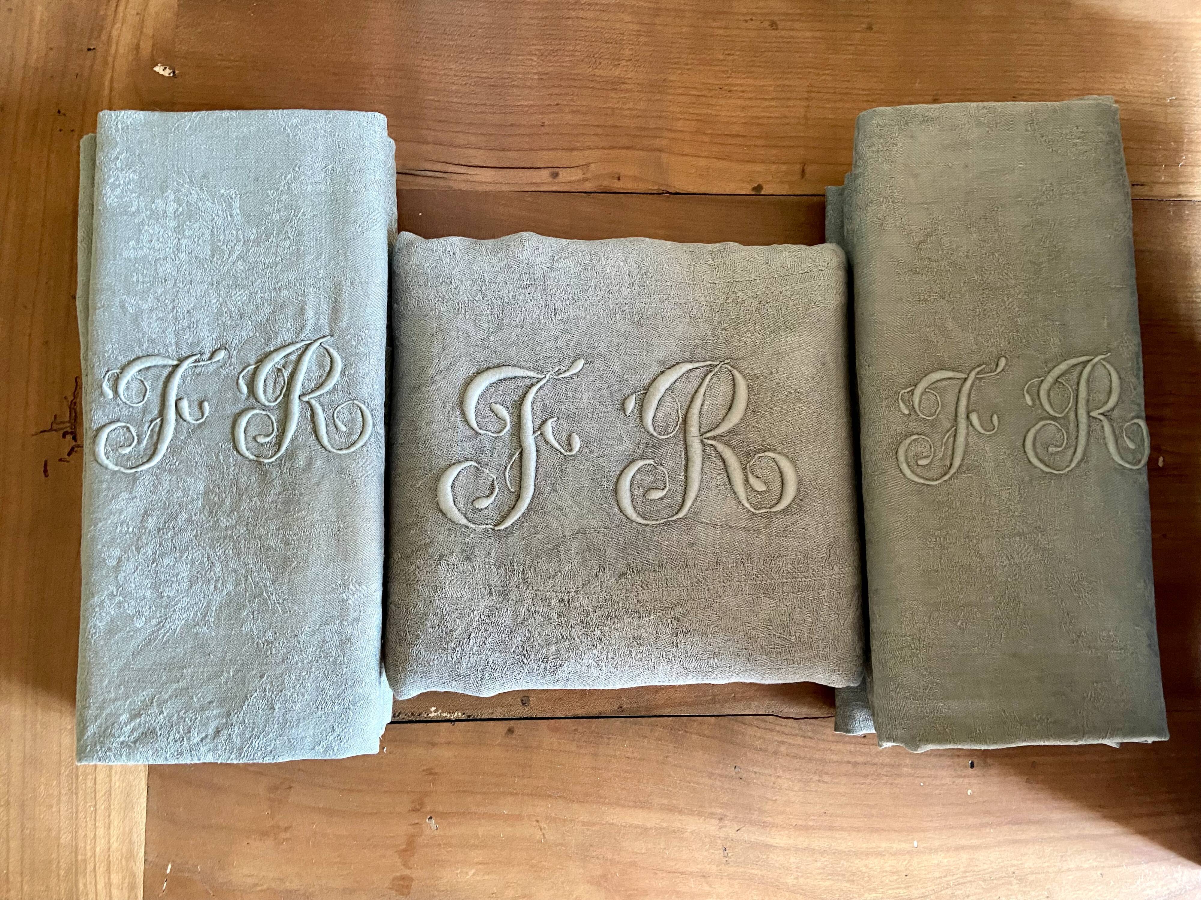 Tablecloth set and 7 towels - fr