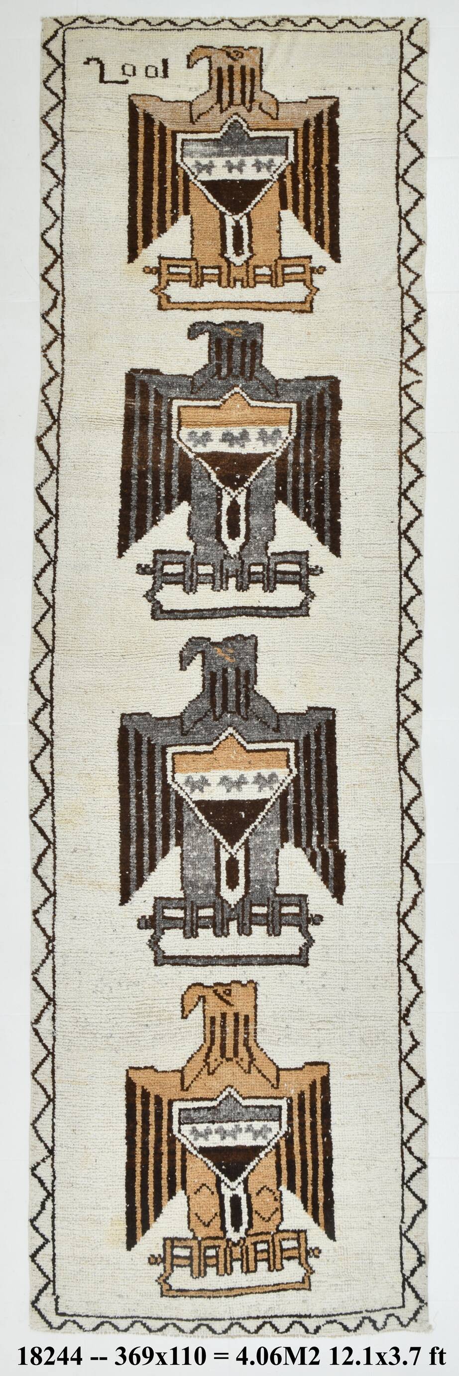 Eagle Pattern Persian Runner Rug, 110x369Cm