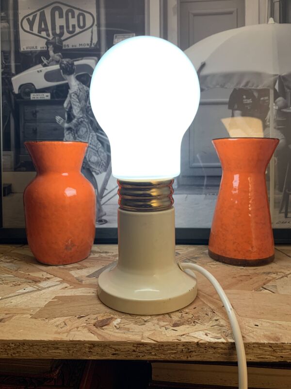 Lampe vintage ampoule design italien rétro