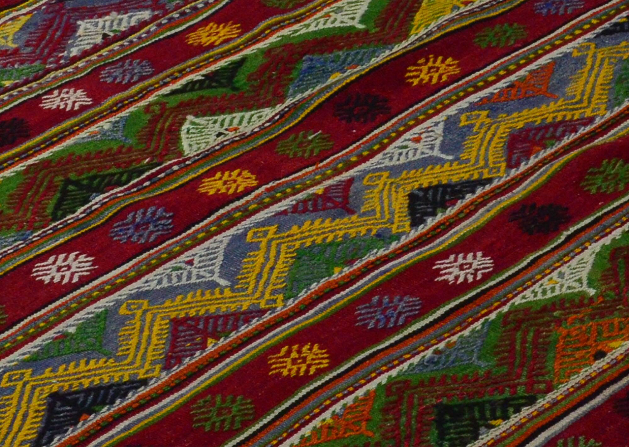 Authentic Vintage Turkish Kilims & Handwoven Rugs – Unique Home Decor Pieces 186x 265 cm