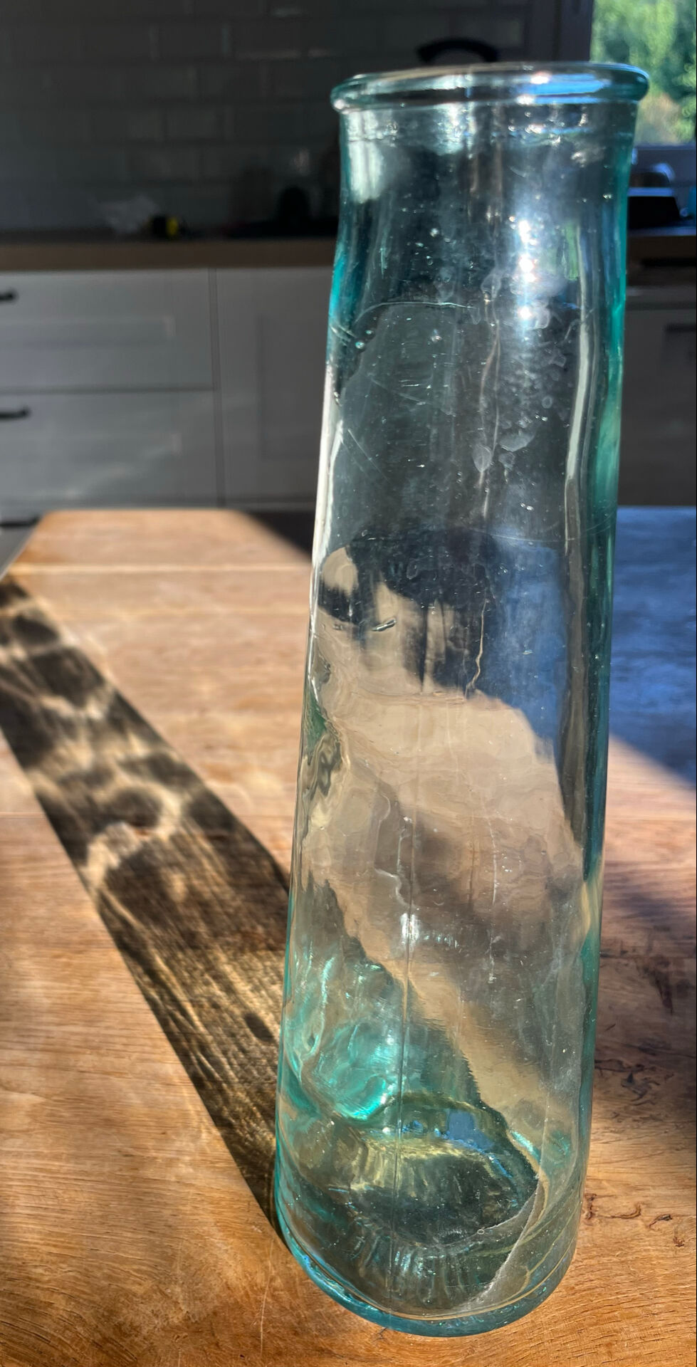Transparent glass vase