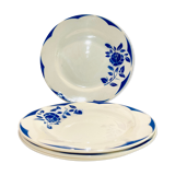 4 white porcelain plates with blue flowers