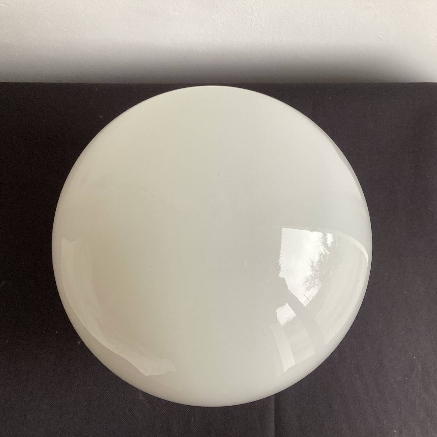 Opaline glass globe lampshade - vintage