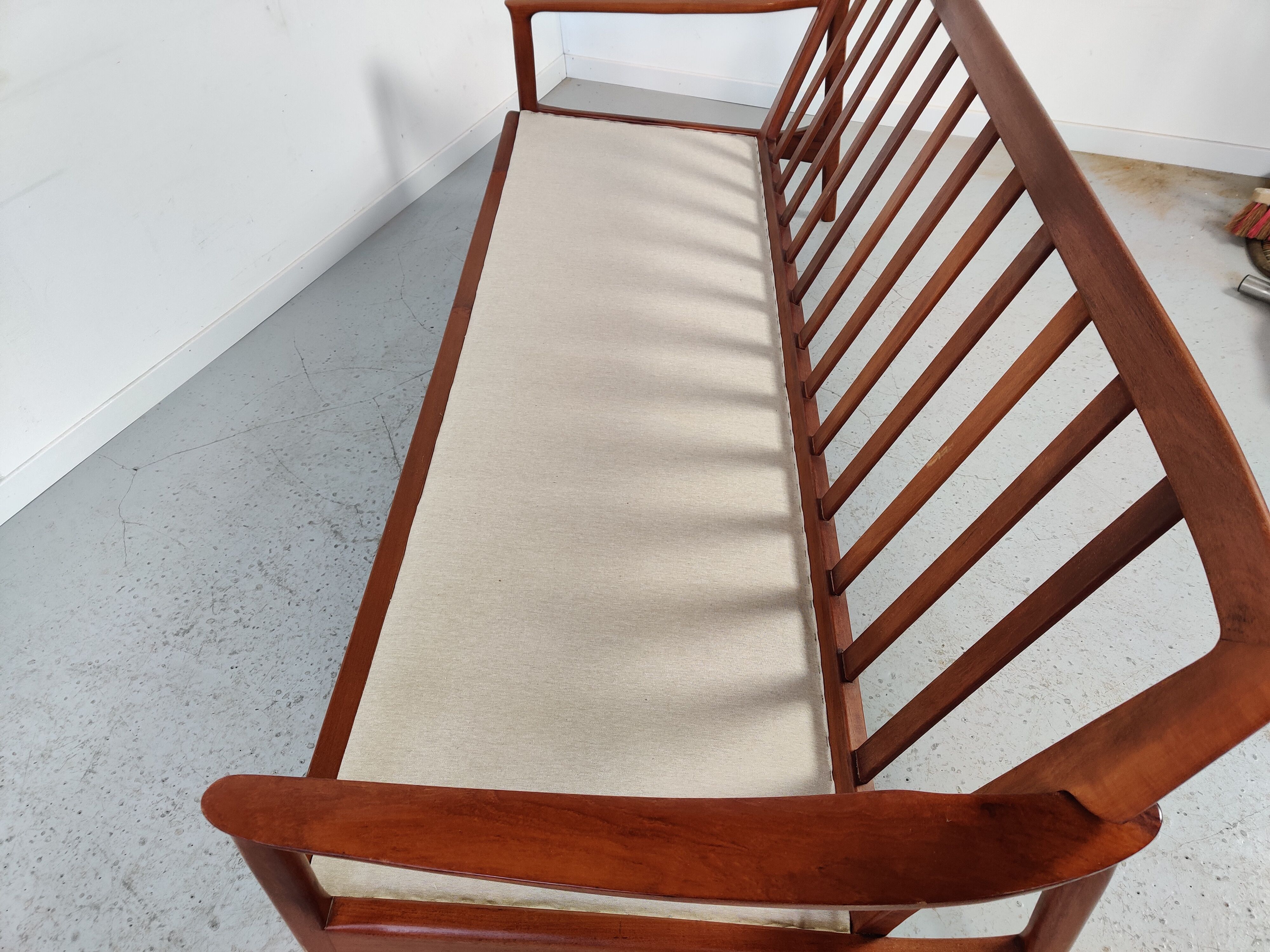 Scandinavian teak sofa, Denmark 60s