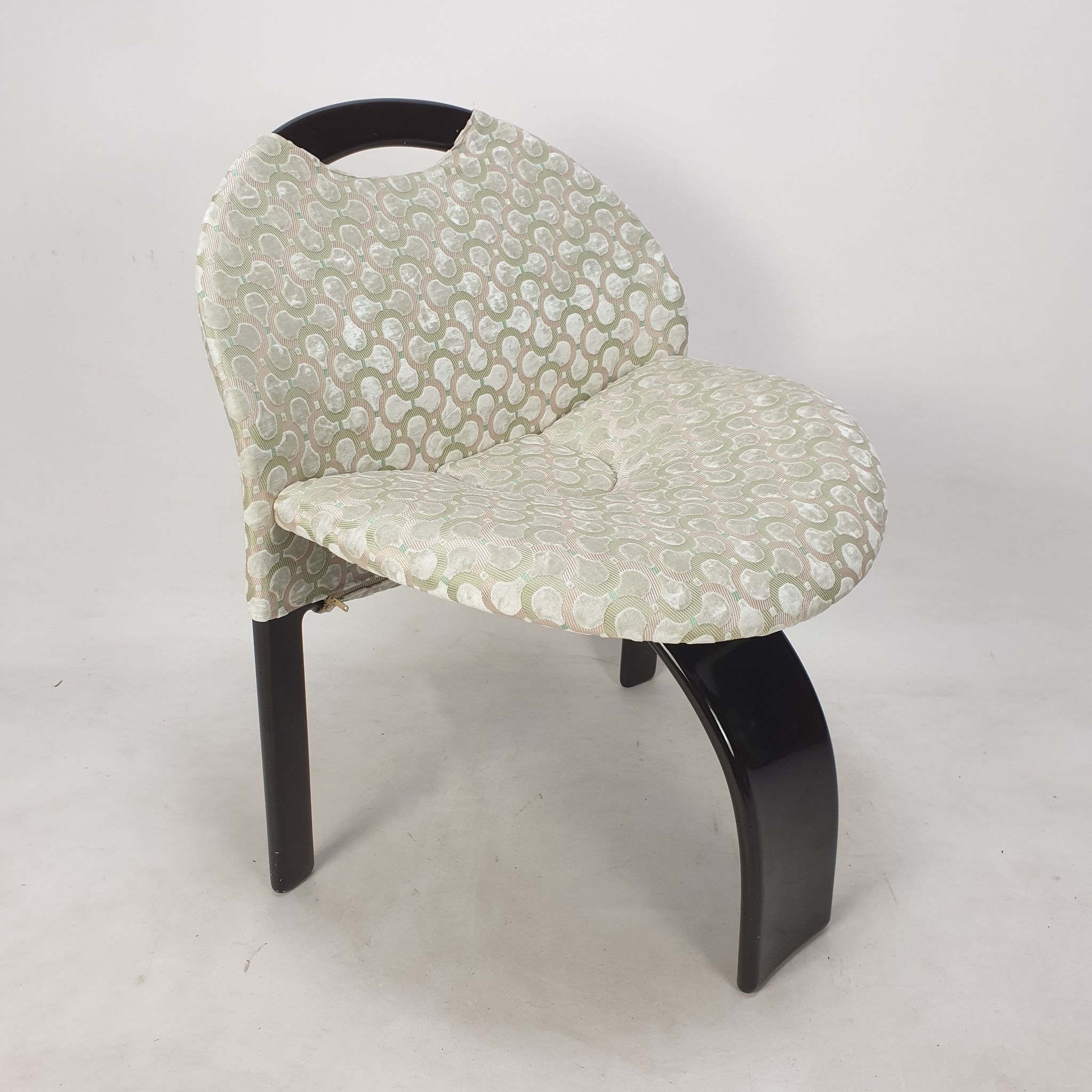 Ensemble de 4 chaises Giovanni Offredi Sail par Saporiti Italie 1973