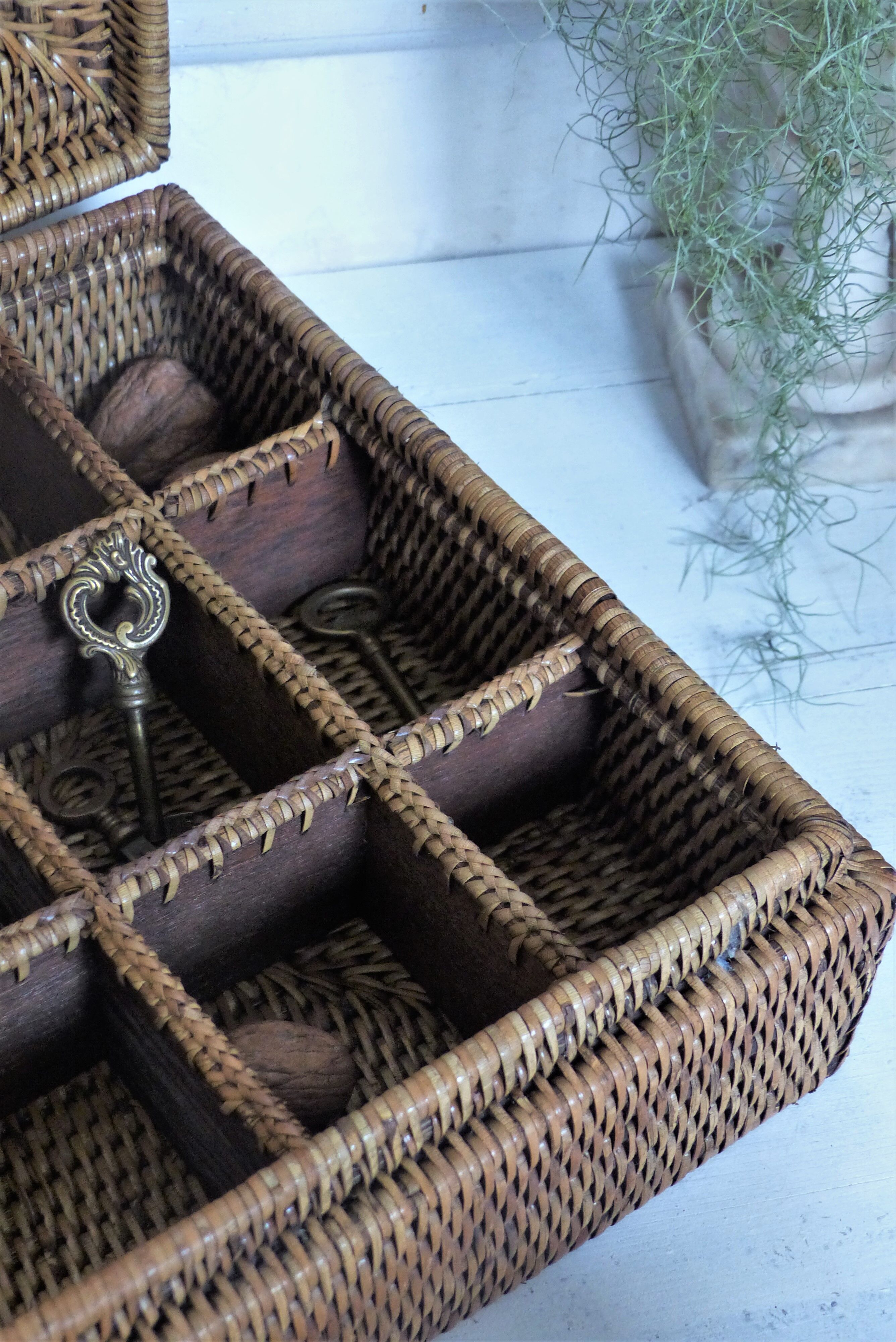 Vintage rattan box