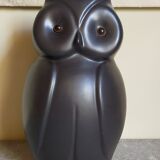 Potter's owl signed in vintage black ceramic