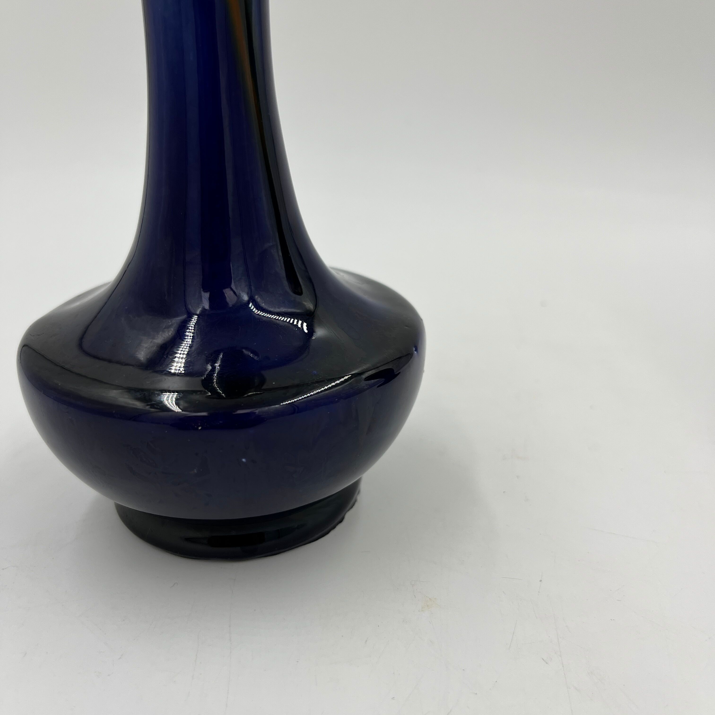 Duo of vases in Thulin earthenware