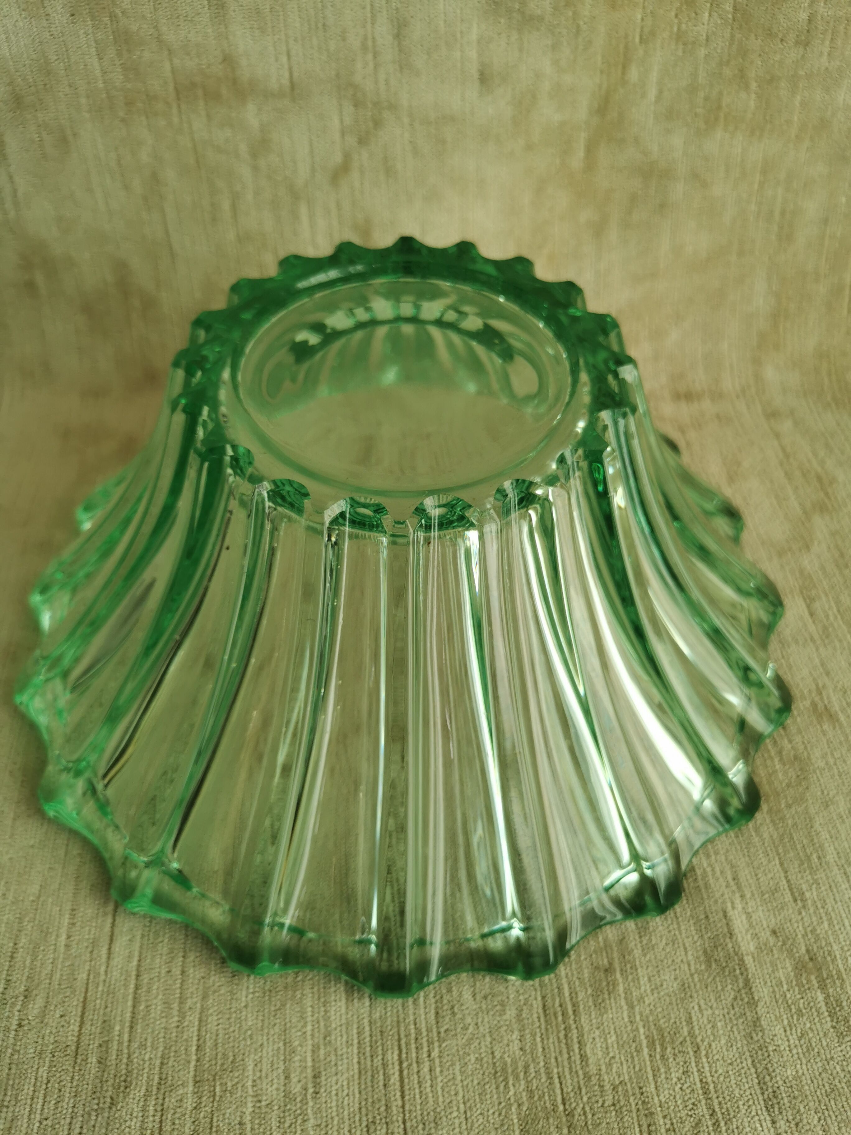 Art-Deco Cup by Pierre d'Avesn