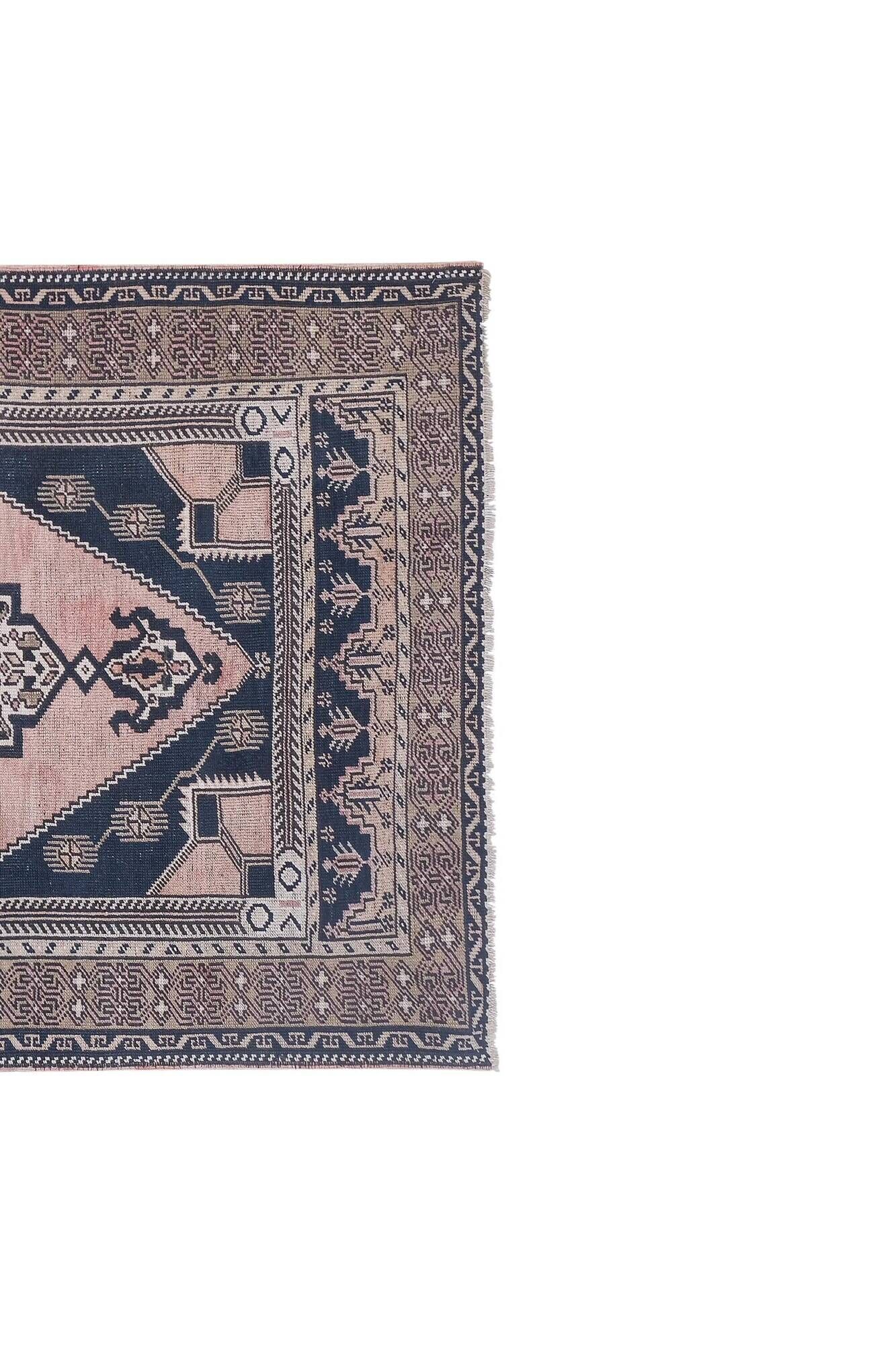 Vintage Turkish handmade rug 123x207 cm