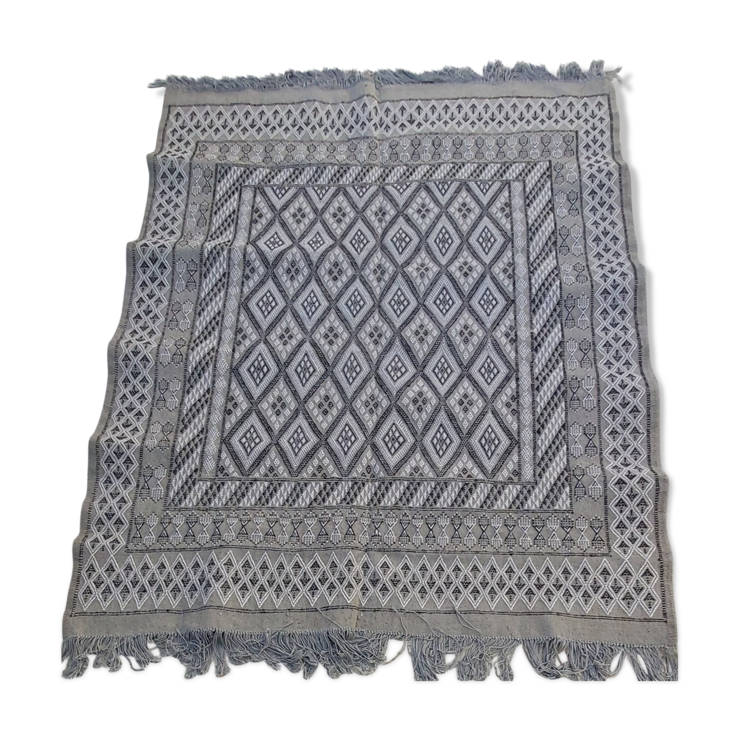Traditional handmade grey carpet 235x180cm