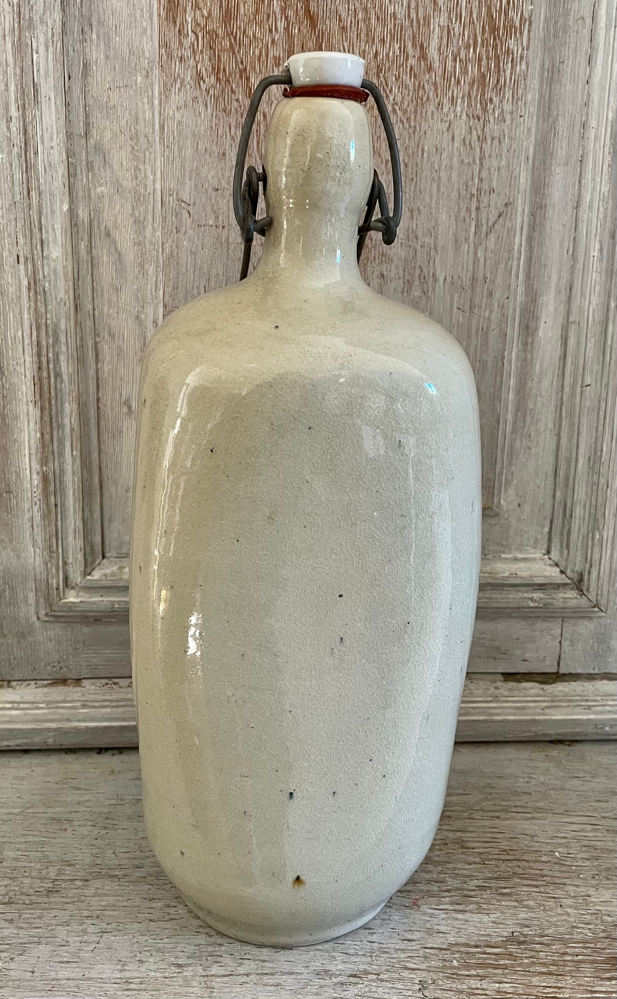Stoneware bottle 1.25l