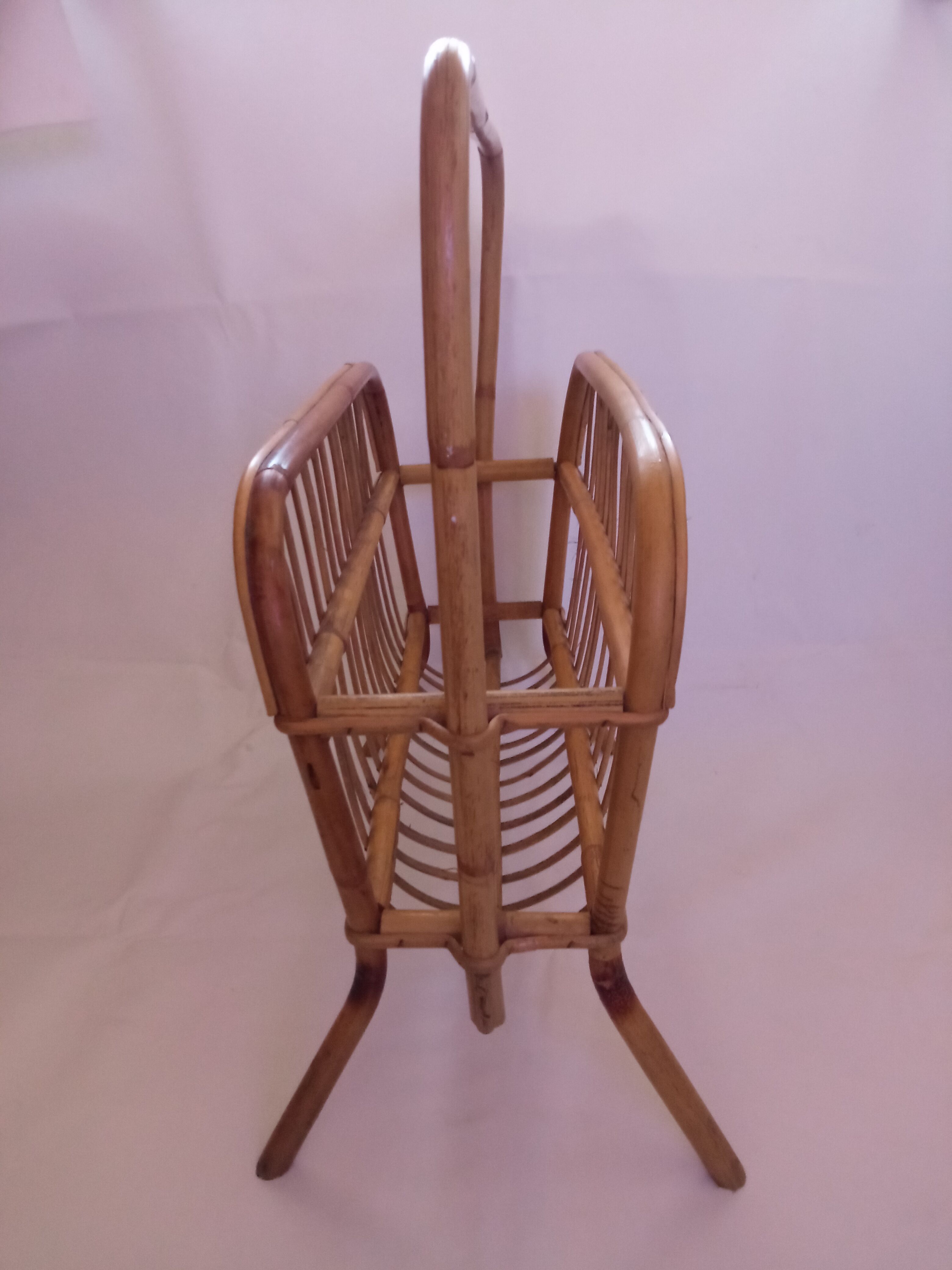 Porte-revue vintage