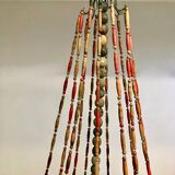 Lustre en perles de bois