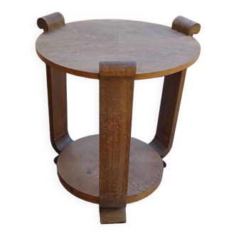 Alberto pedestal table