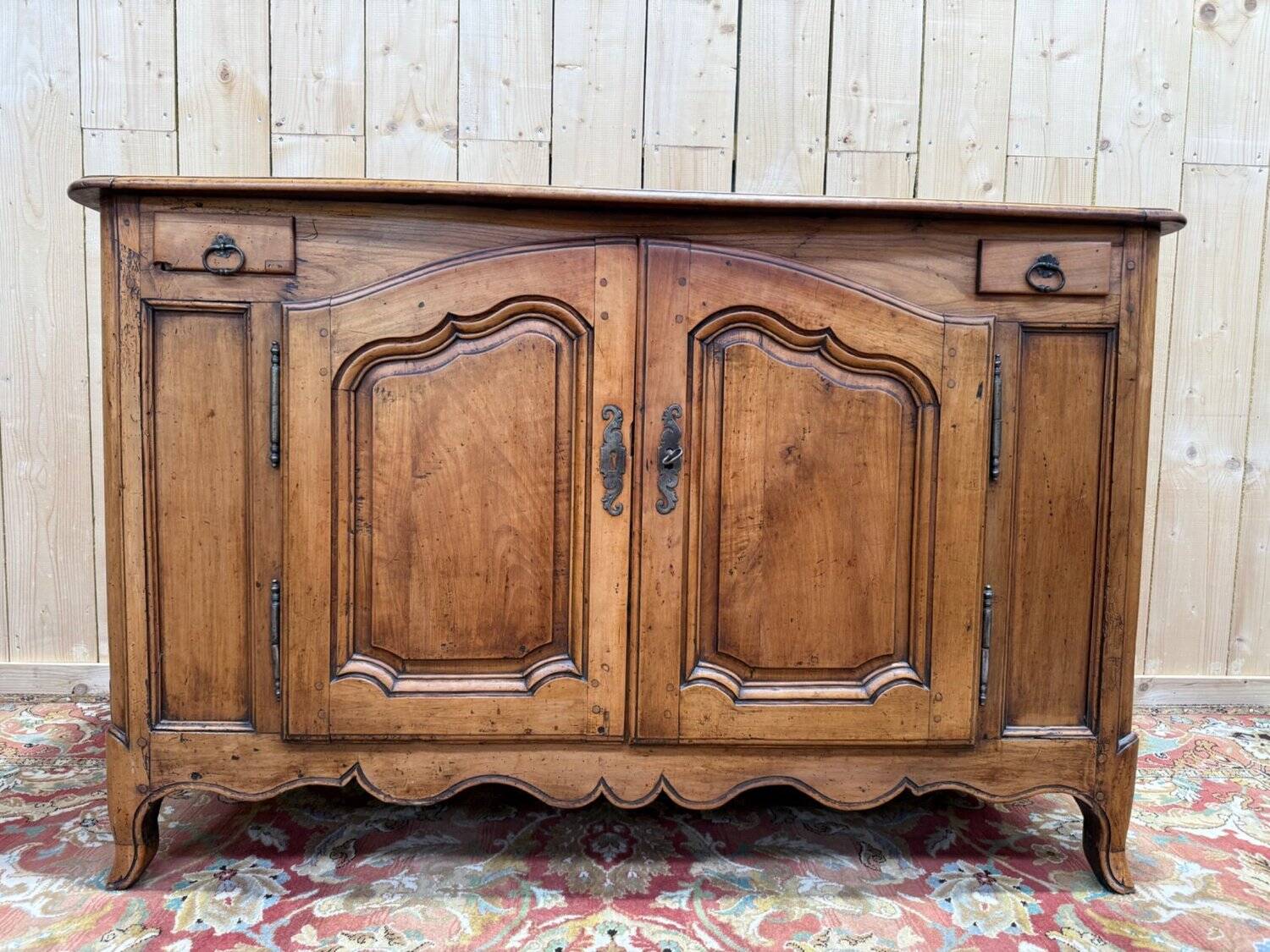 Louis XV provincial buffet – Fruitwood – 18th century