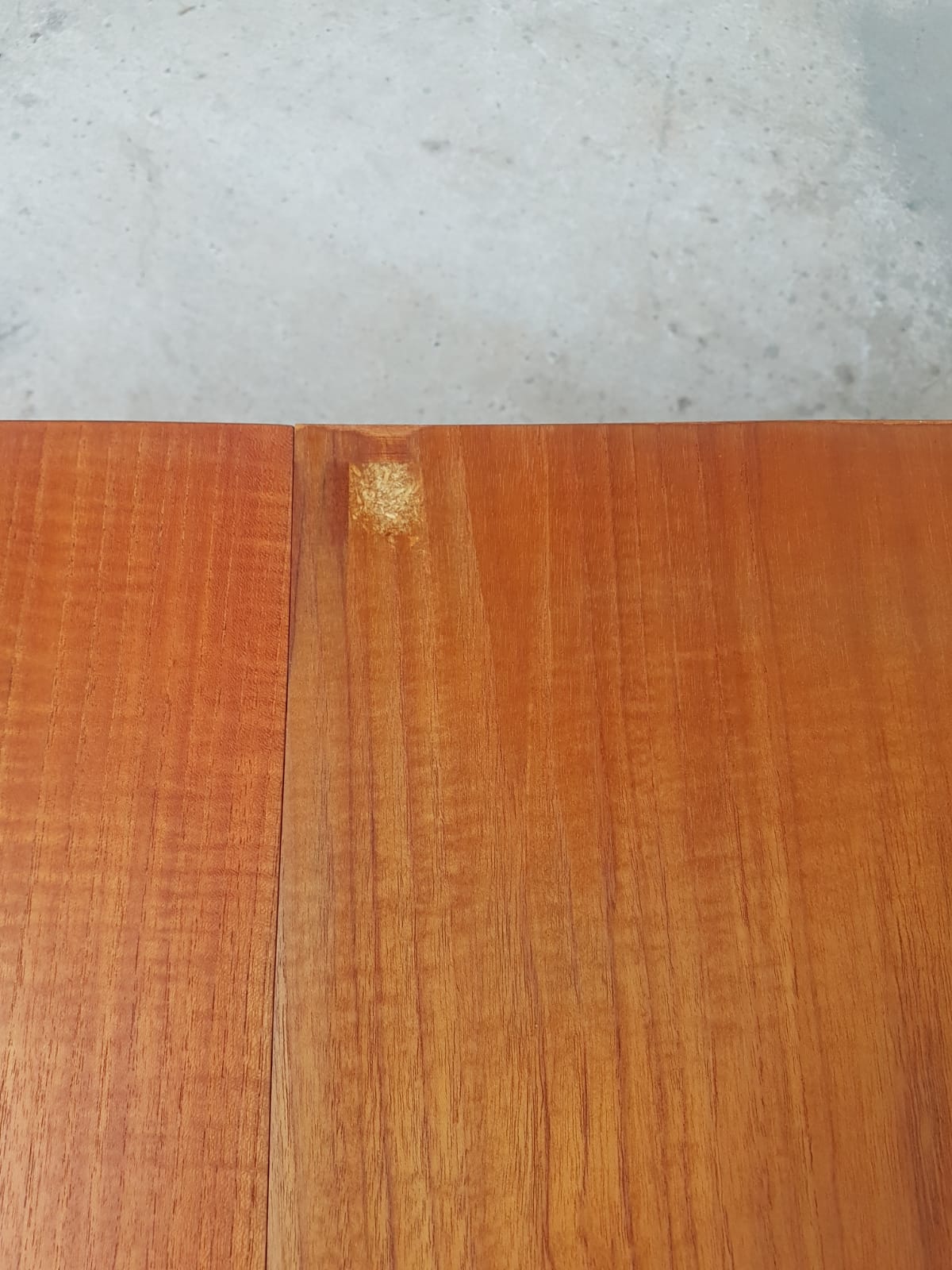 Table de salle à manger du milieu de siècle A.H. Macintosh