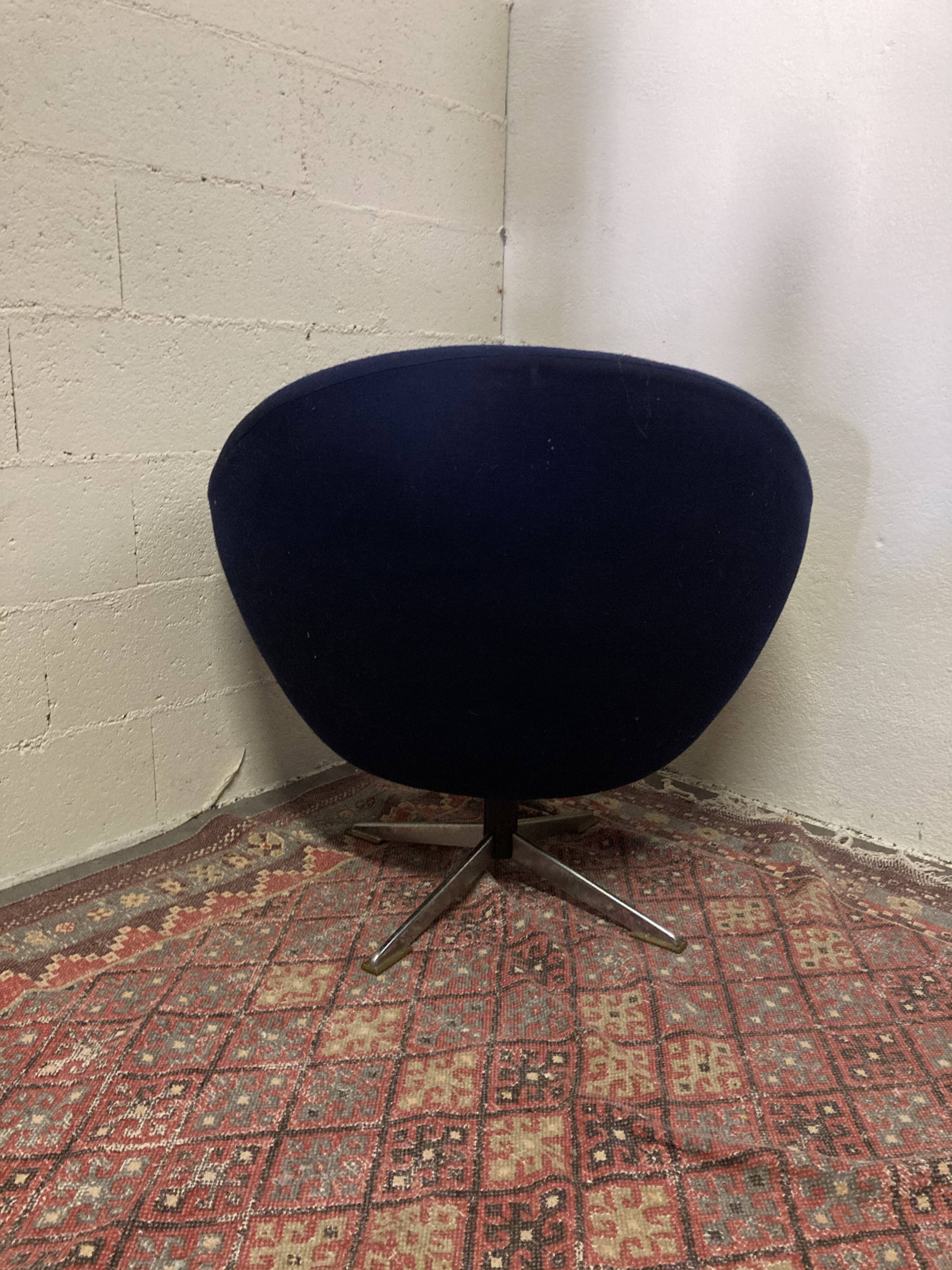 Hukla jet blue fabric swivel chair 60