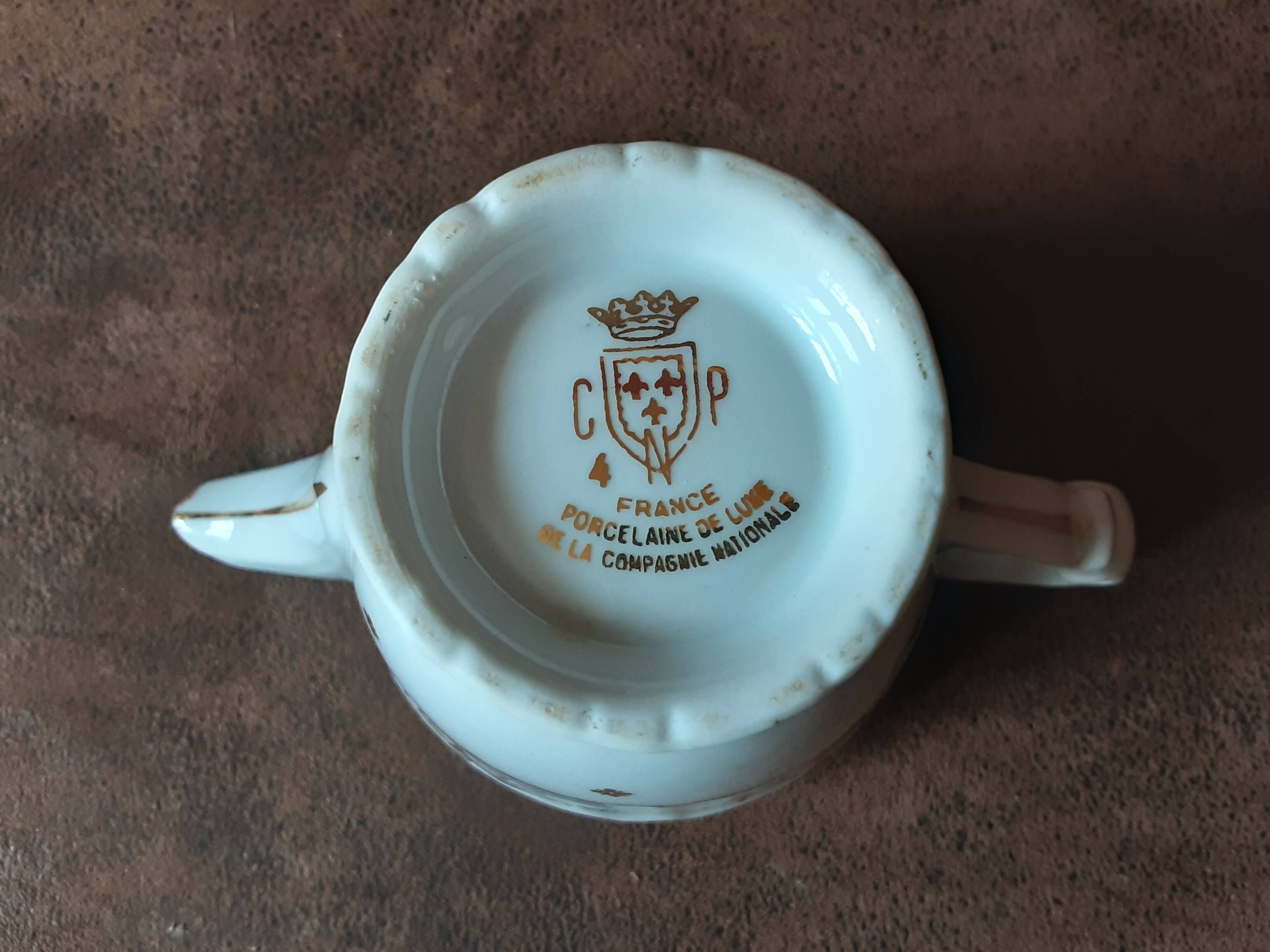 Luxury porcelain milk jug from the National Company