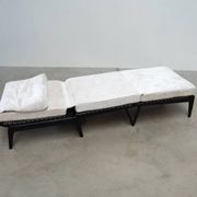 Dormeuse chaise longue / lit de jour par Georges Adrien Tigien