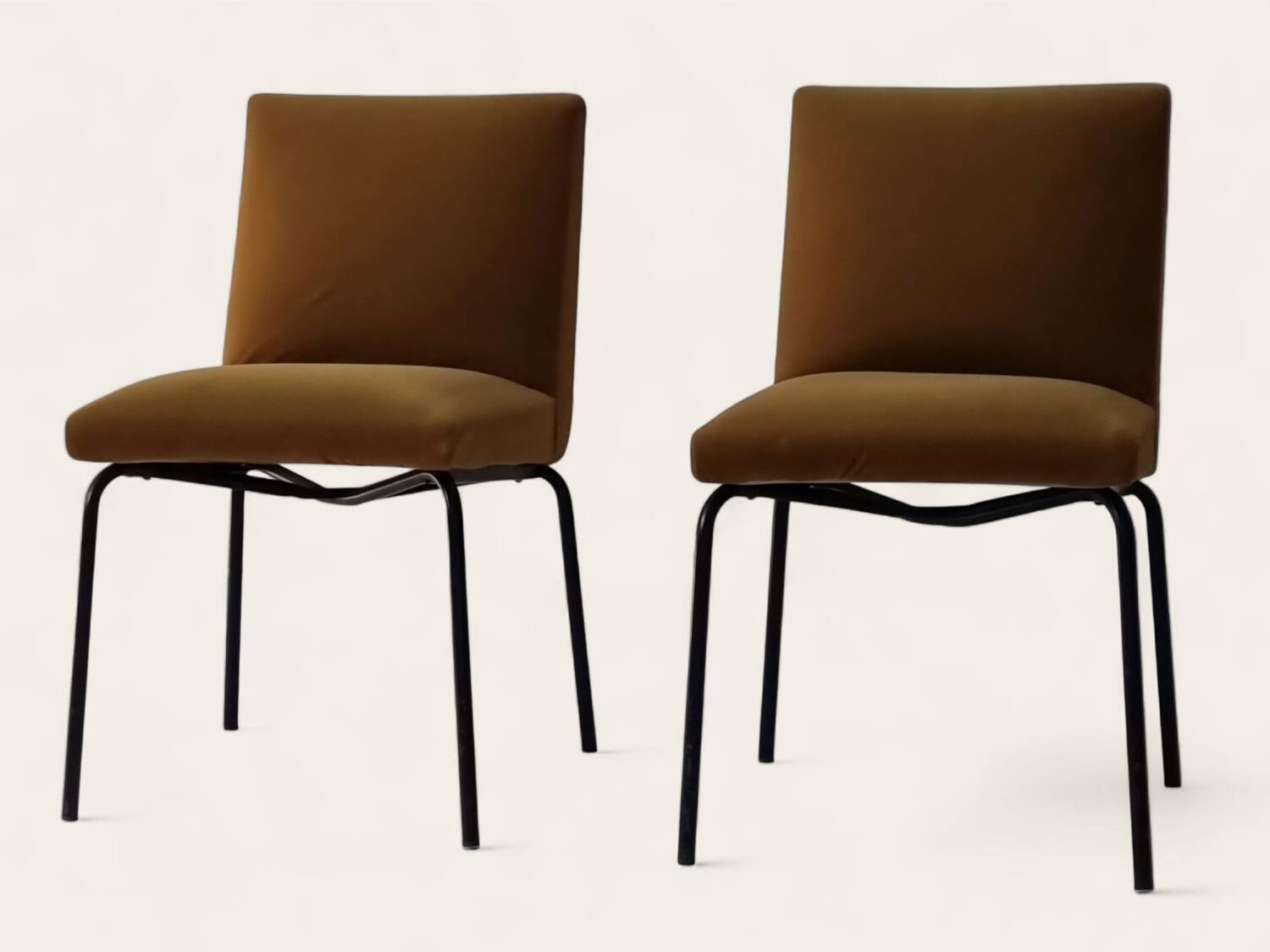 Deux chaises des années 70
