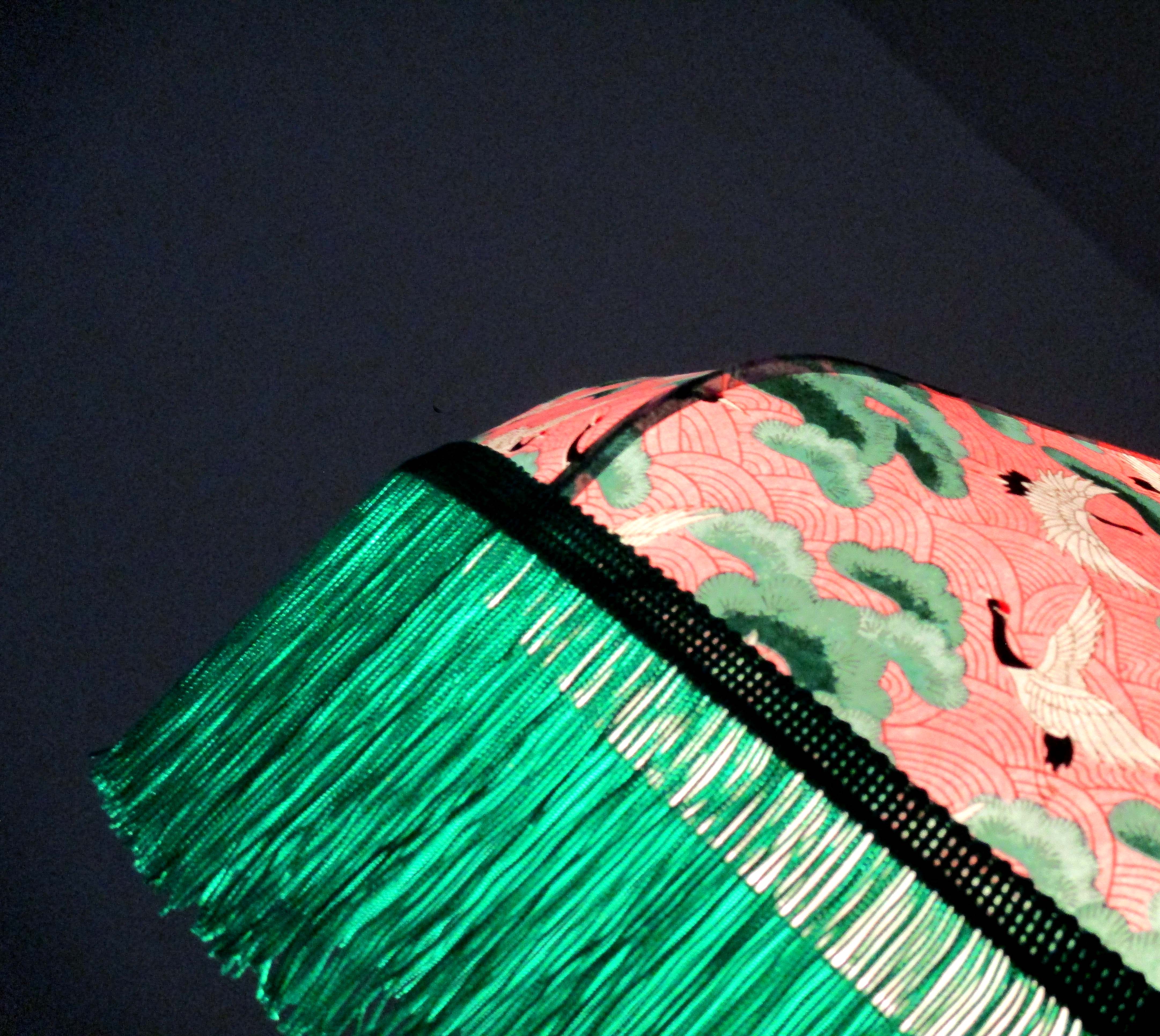 Suspension "Victoria" in paper japonasis rse with cranes and green fange.