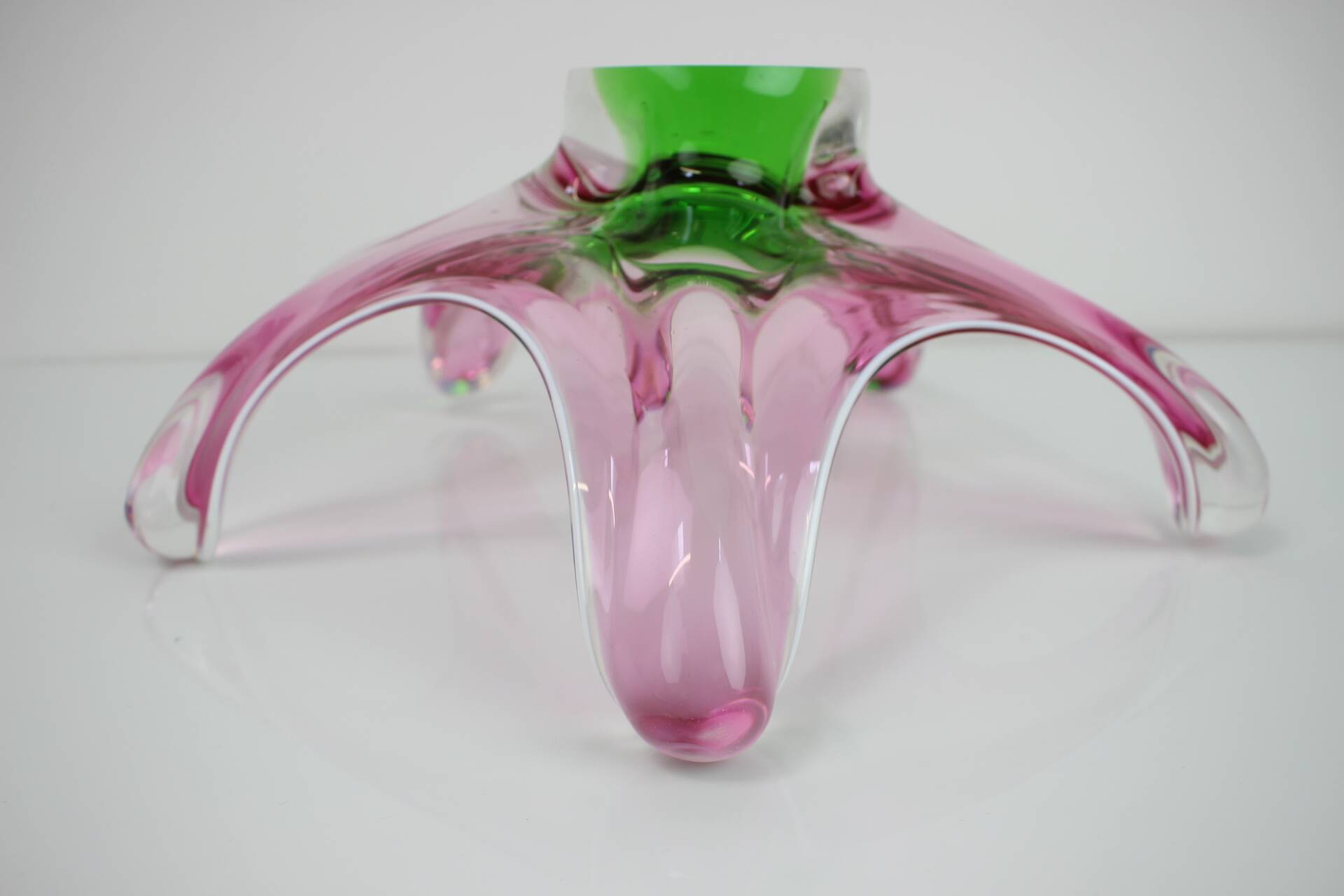 Want more images or videos? Request additional images or videos from the seller Contact Se