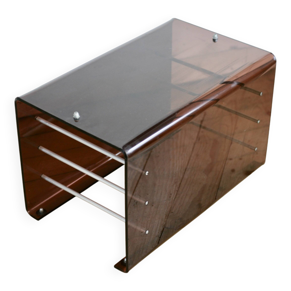 Table basse années 70 en plexiglass fumé