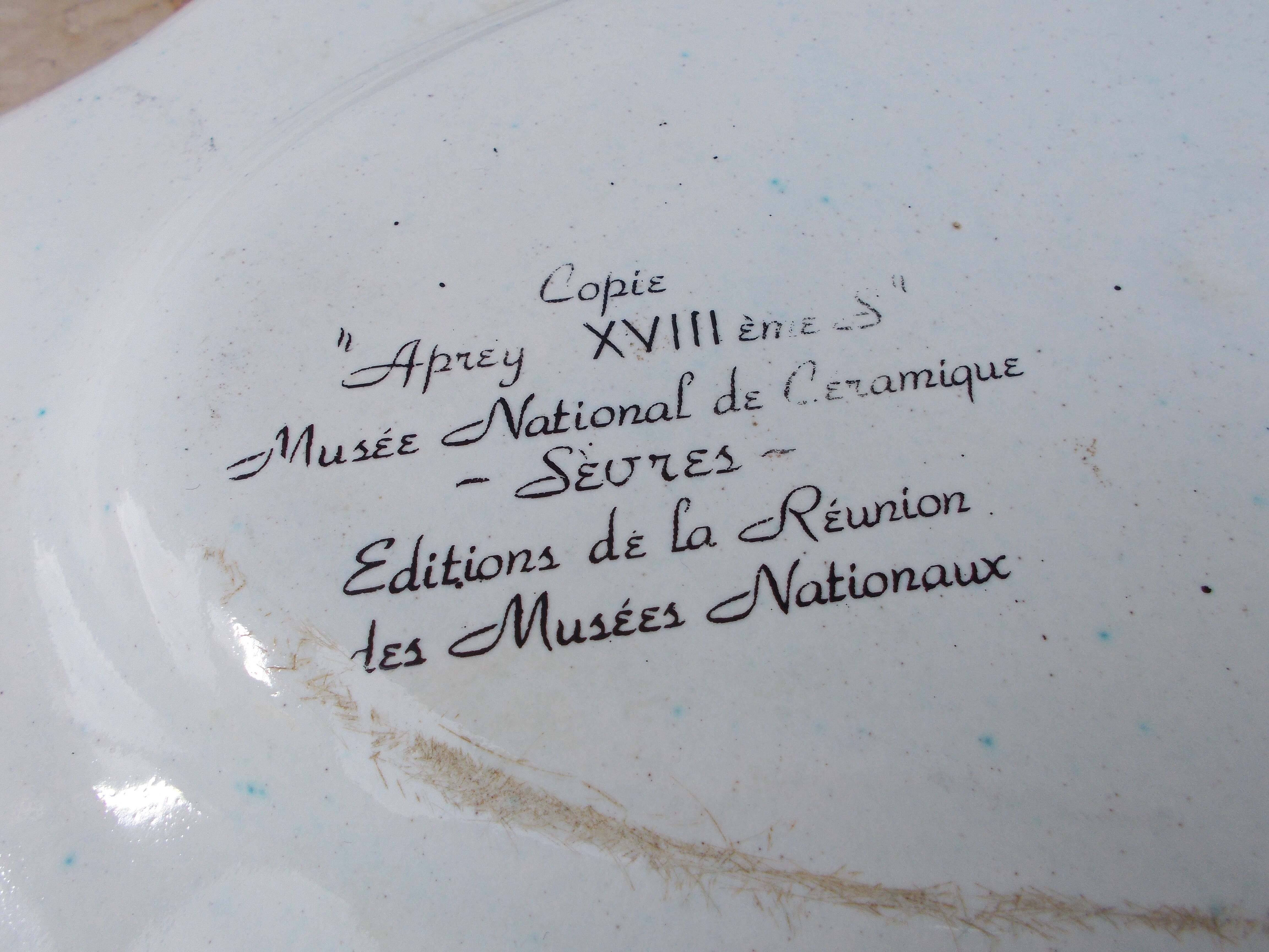 Plat faience Aprey Copie Musée National de Sèvres