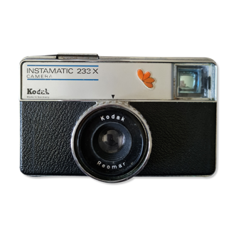 Kodak Instamatic 233x