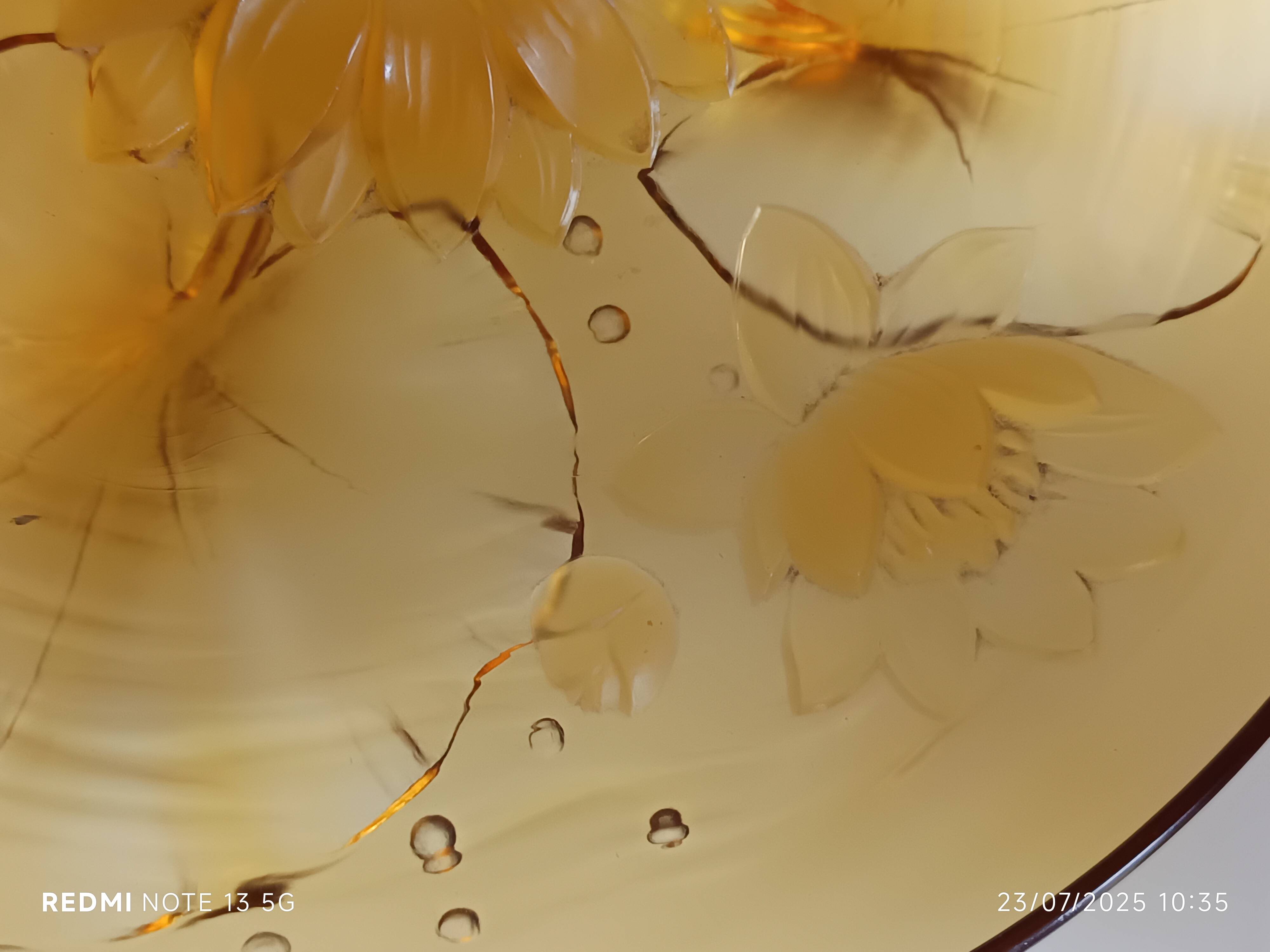 Verlys cup Water lily flowers amber molded pressed glass 60s