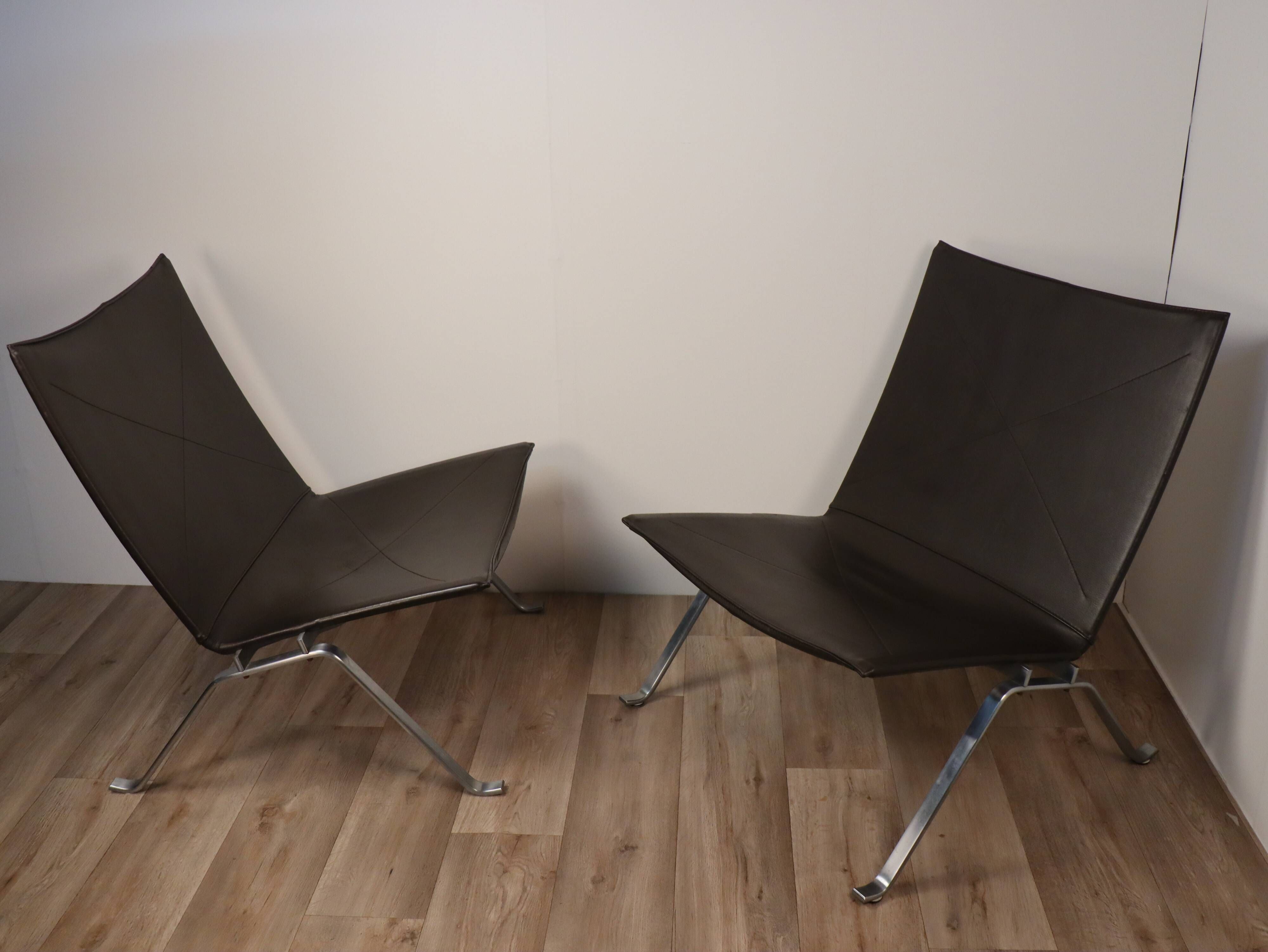 Pair of PK22 armchairs by Poul Kjaerholm for Fritz Hansen