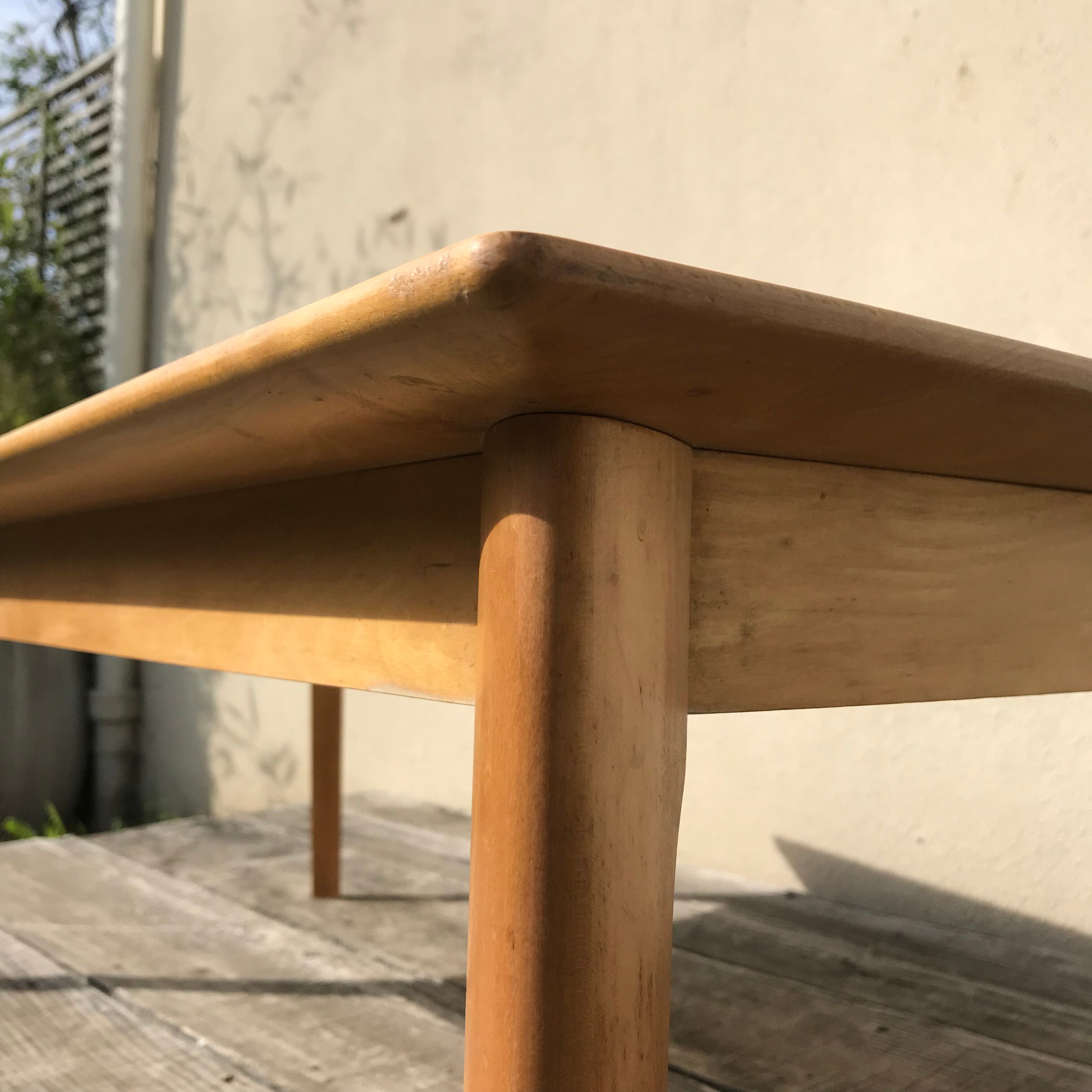 Vintage coffee table 1970 in solid maple