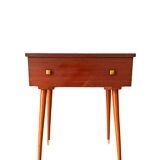 Bureau vintage compact