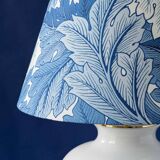 Blue and white ceramic table lamp, William Morris Acanthus shade, Dutch vintage.