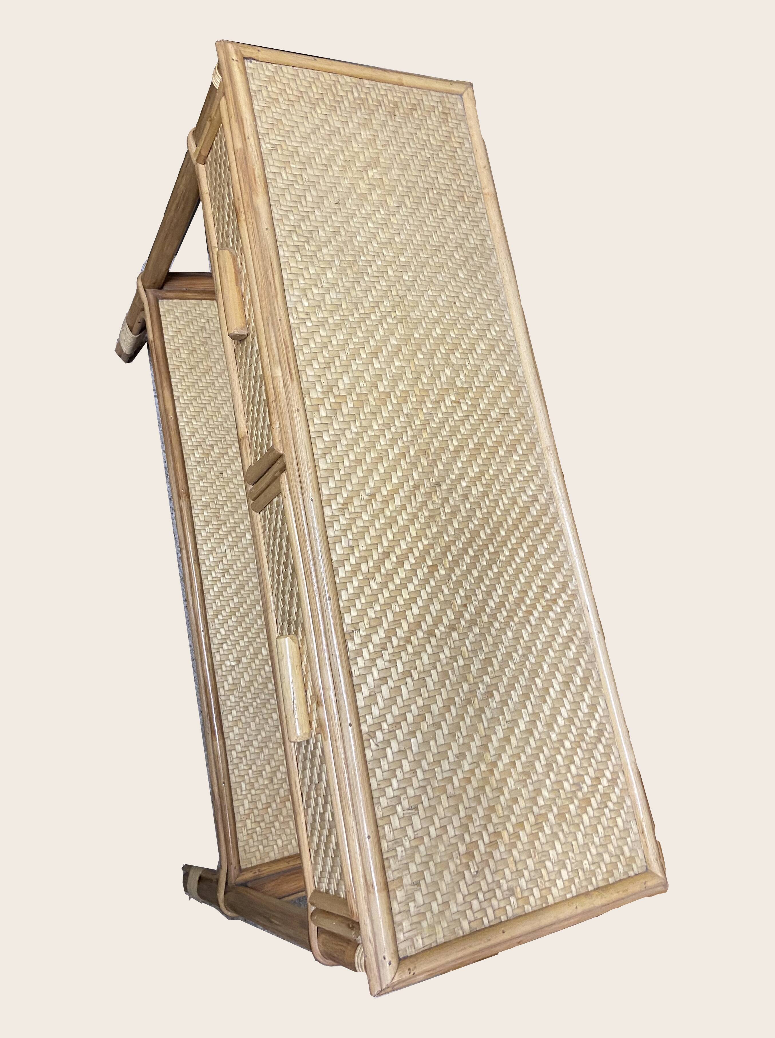 Commode rotin