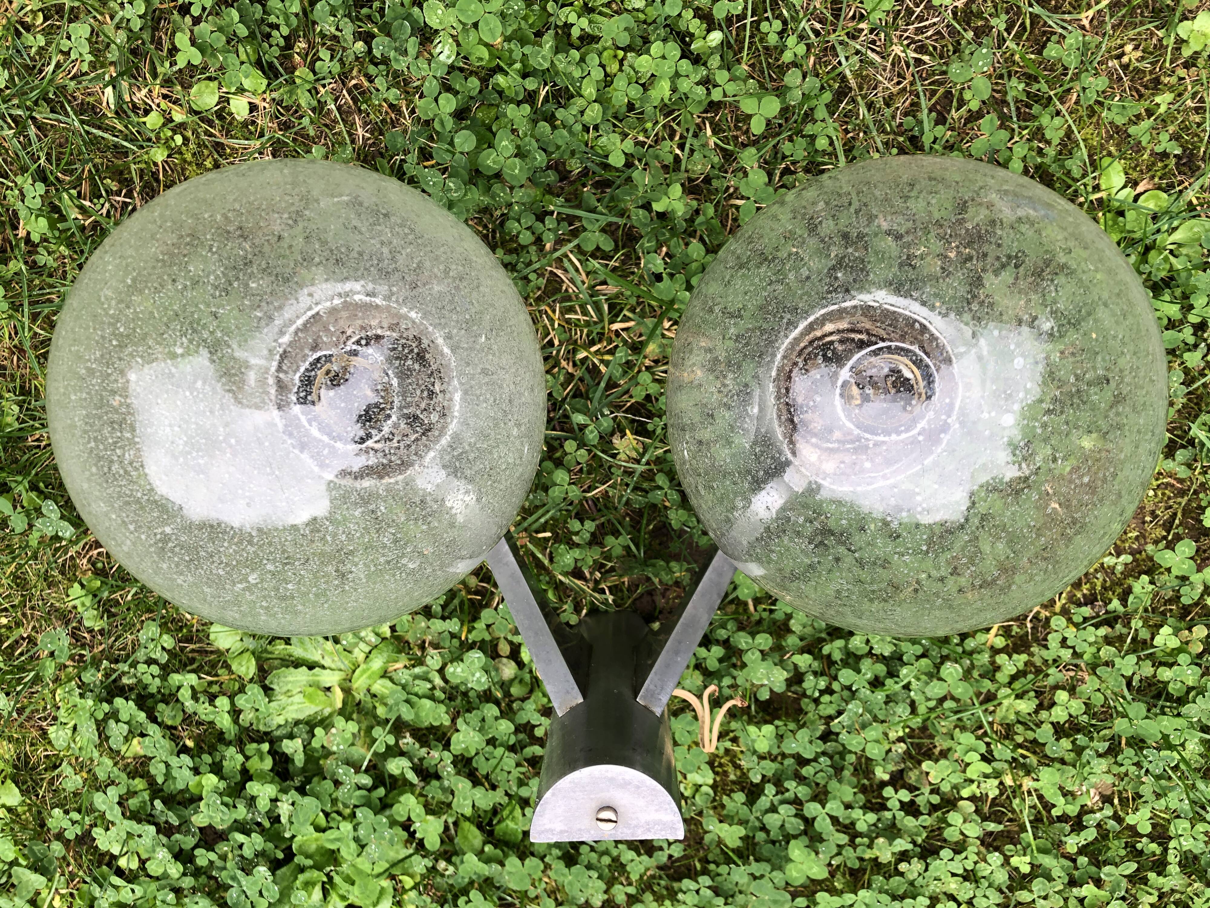 Paire double appliques murales 1970 alu brosse et verre soufflé