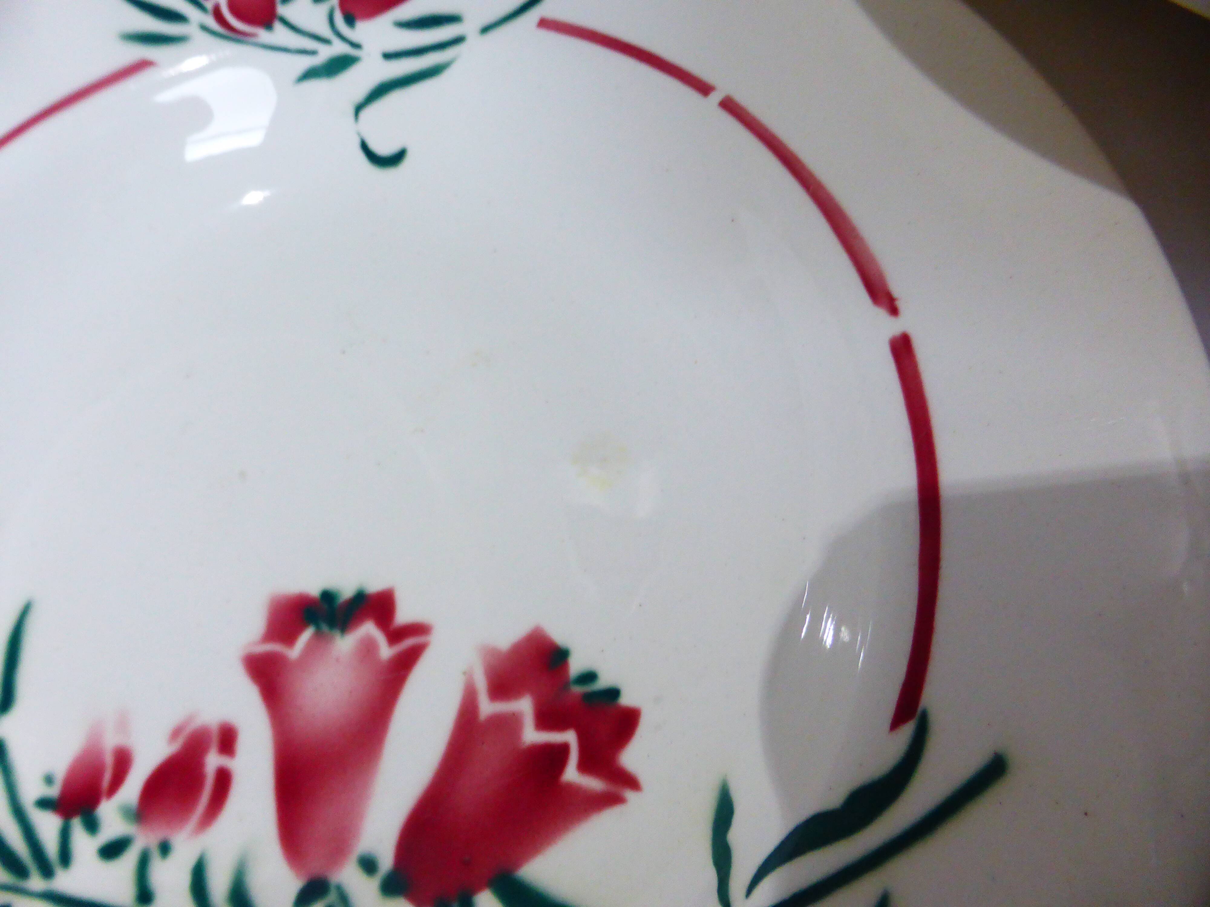 5 hollow plates of St Amand model Peg