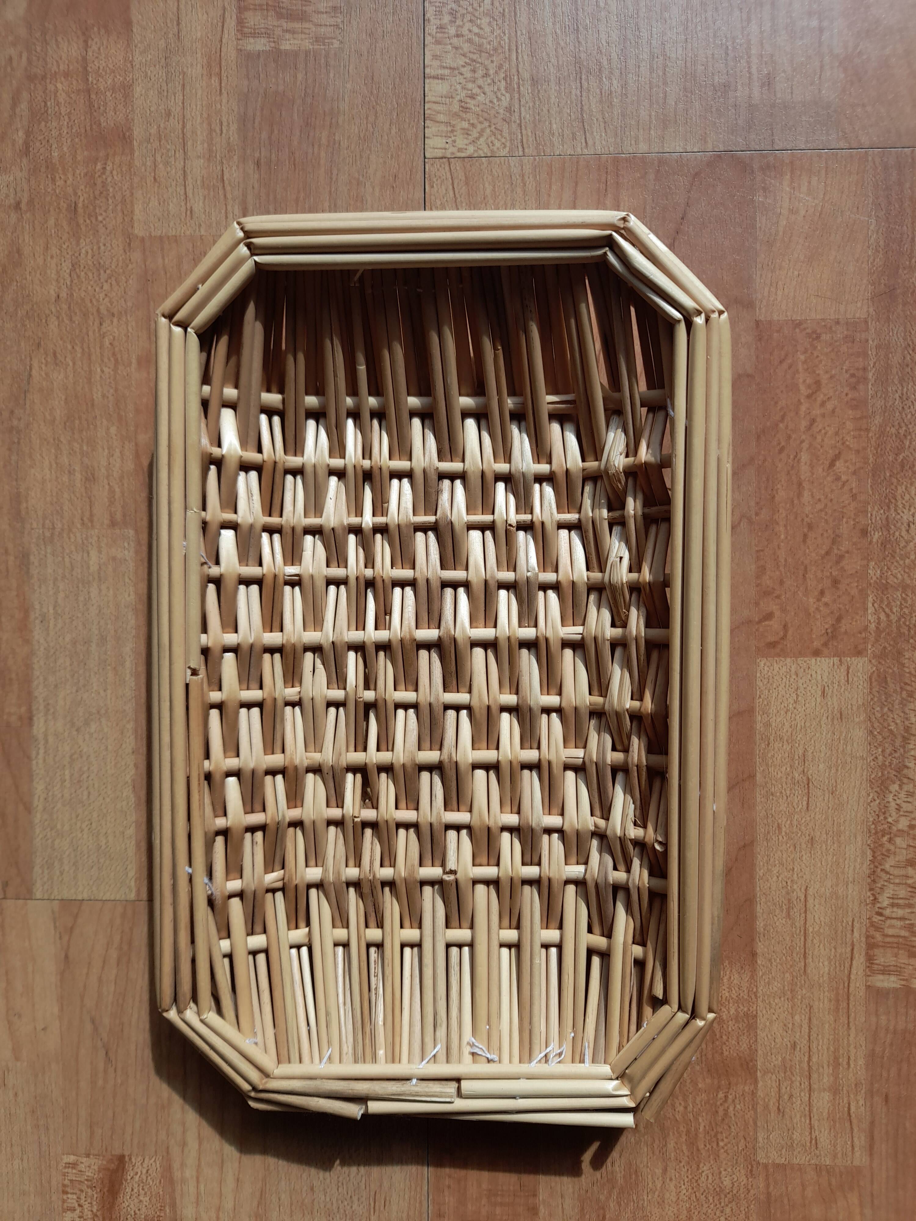 Set of 2 woven wicker baskets