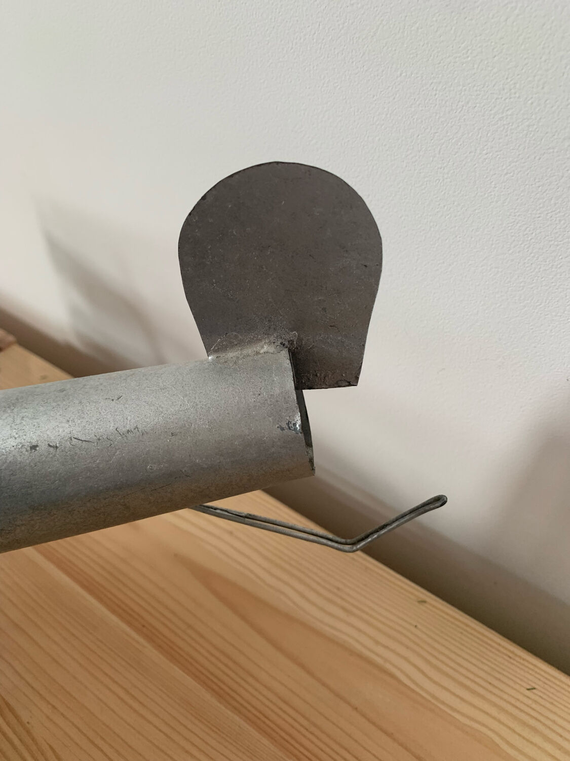 Vintage decorative metal airplane (can hang)